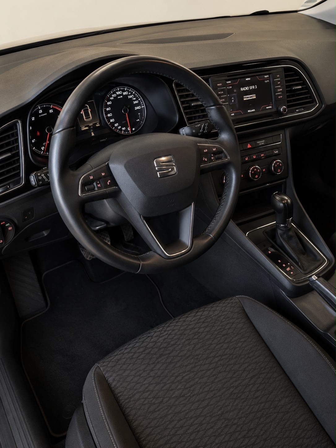 SEAT Leon ST 1.4 TSI Style DSG-image-12