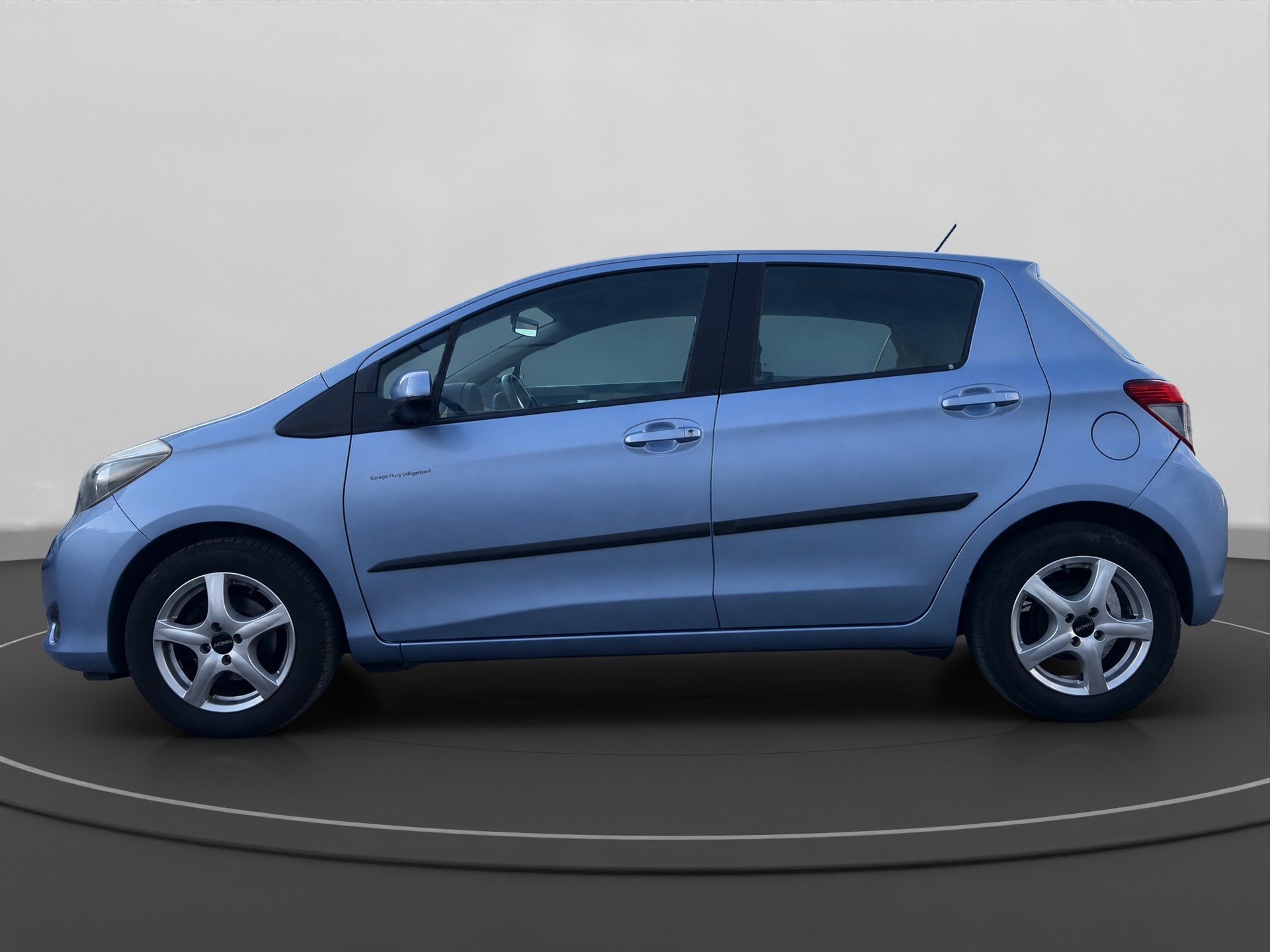TOYOTA Yaris 1.33 Sol Premium Multidrive-showroom-element-1