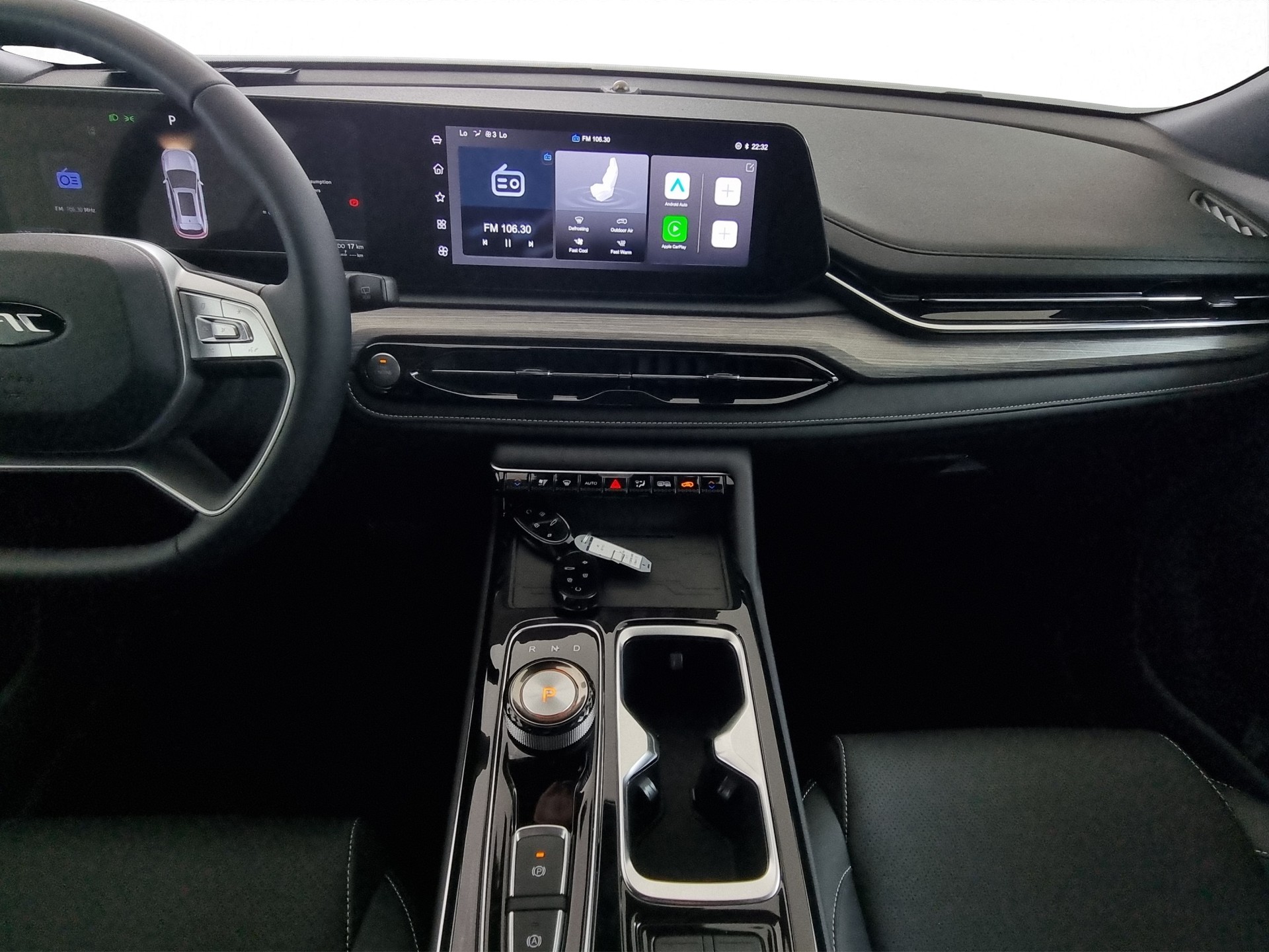 JAC JS6 PHEV-image-9