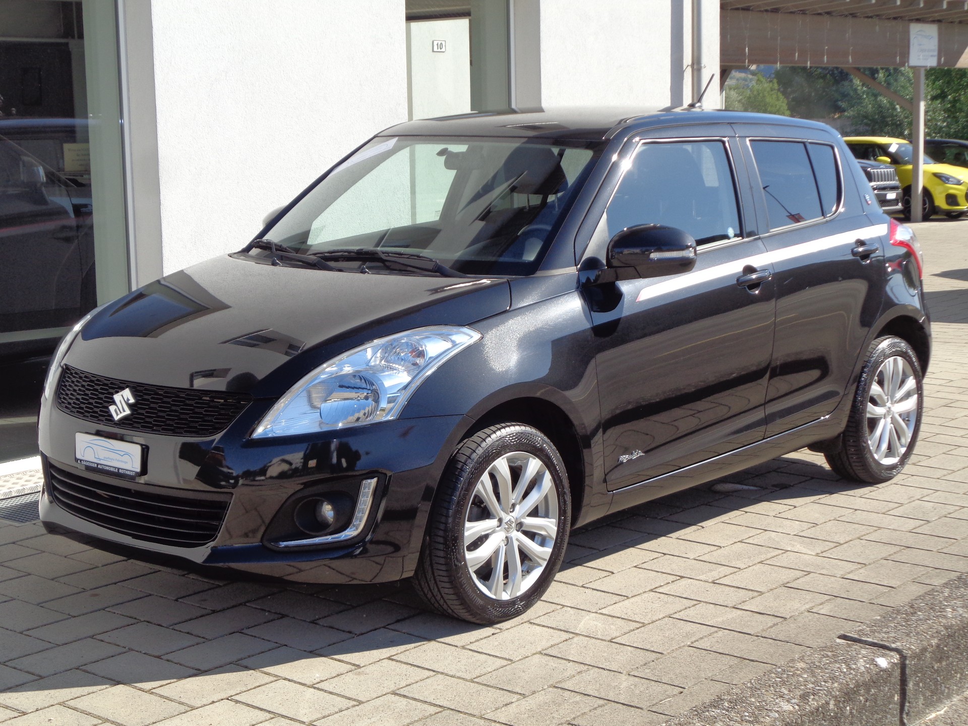 SUZUKI Swift 1.2i 16V PizSulai Top 4x4-showroom-element-3