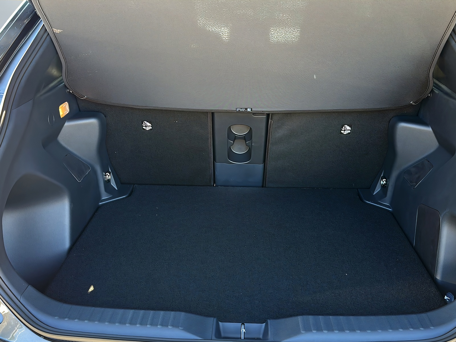 TOYOTA Yaris Cross 1.5 Trend AWDi e-CVT-image-10