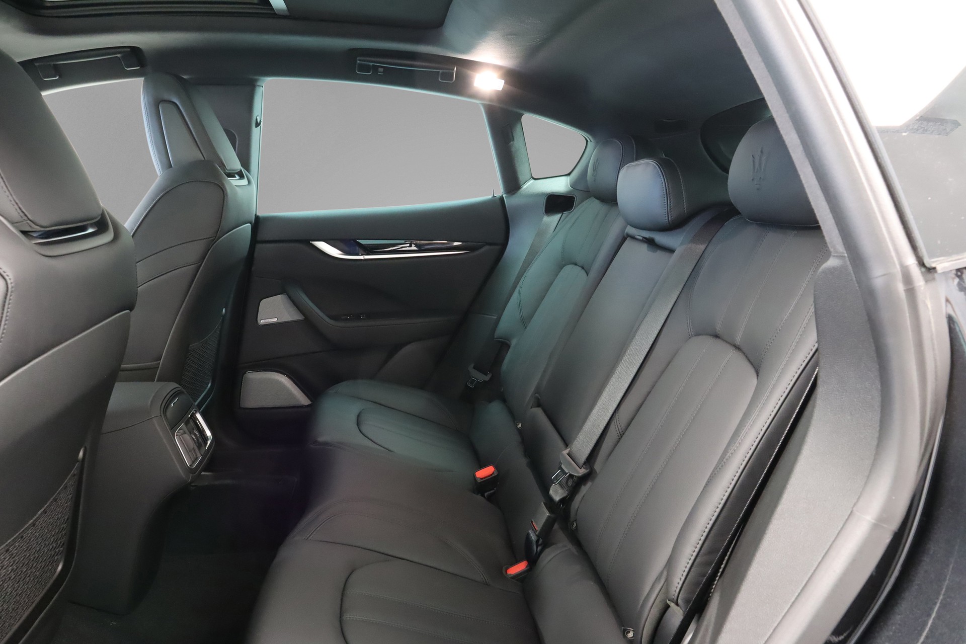 MASERATI Levante 2.0 MHEV GT Ultima Automatica-image-9