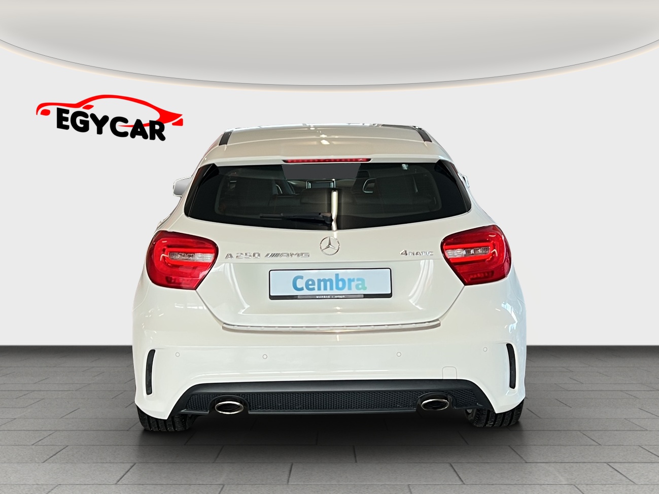 MERCEDES-BENZ A 250 AMG Line 4Matic 7G-DCT-showroom-element-3