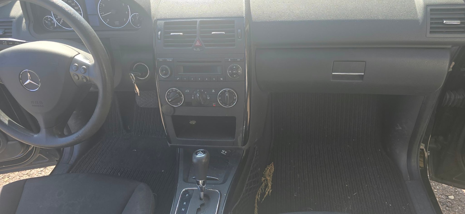 MERCEDES-BENZ A 160 (150) Classic Autotronic-image-10