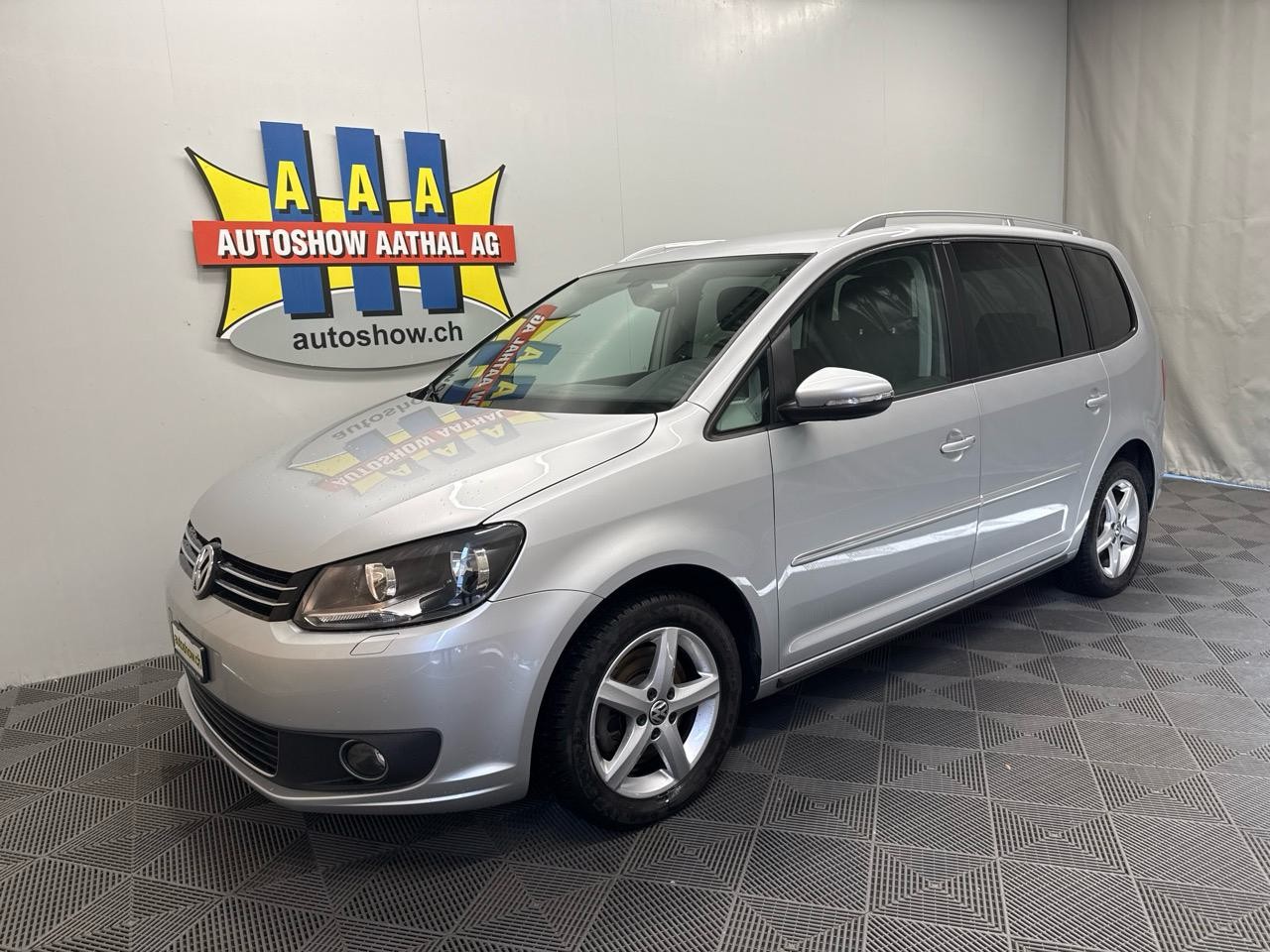 VW Touran 2.0 TDI BlueMotion Technology Highline