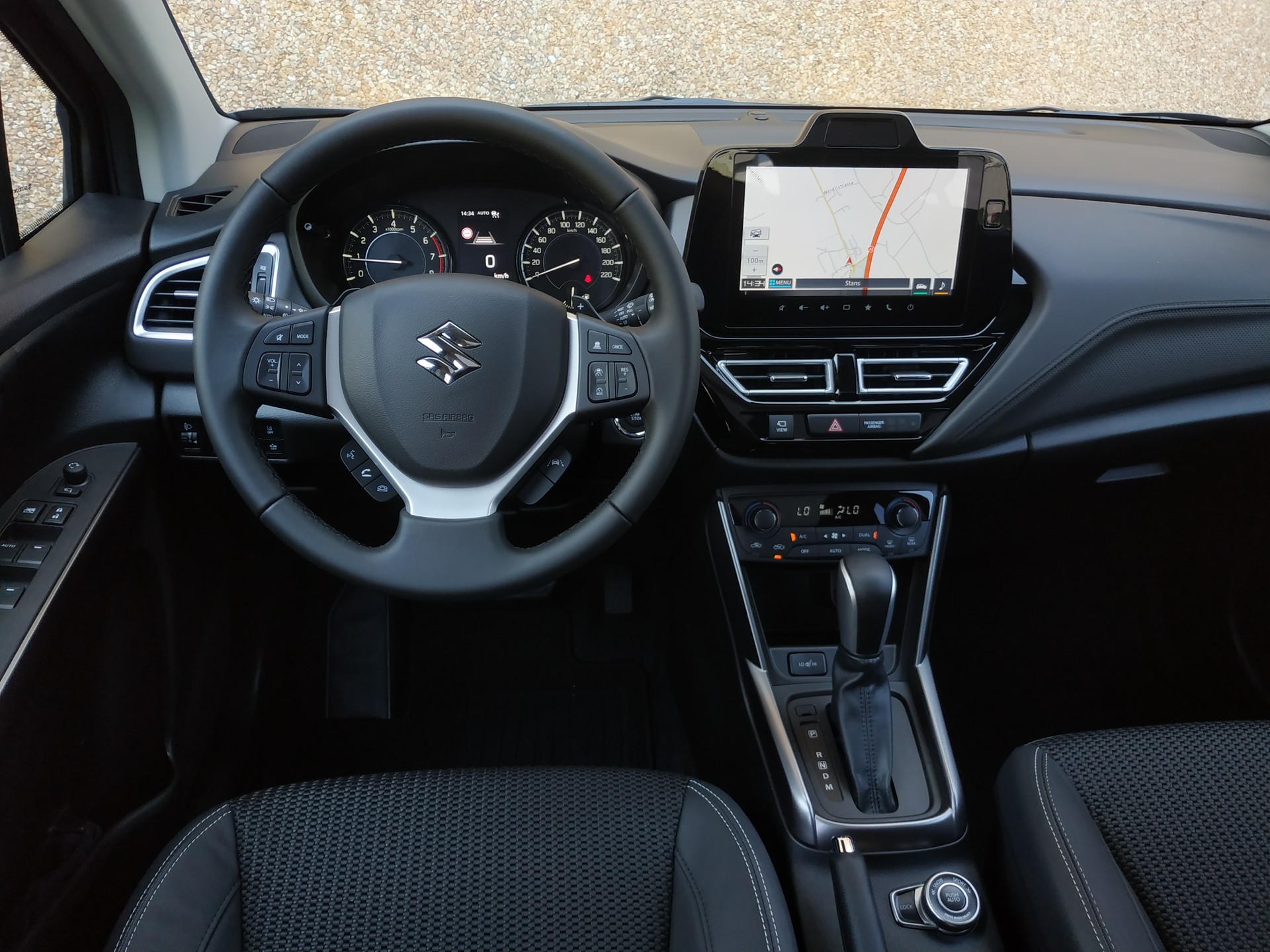 SUZUKI S-Cross 1.4 16V Compact Top MHD 4WD Automatic-image-12
