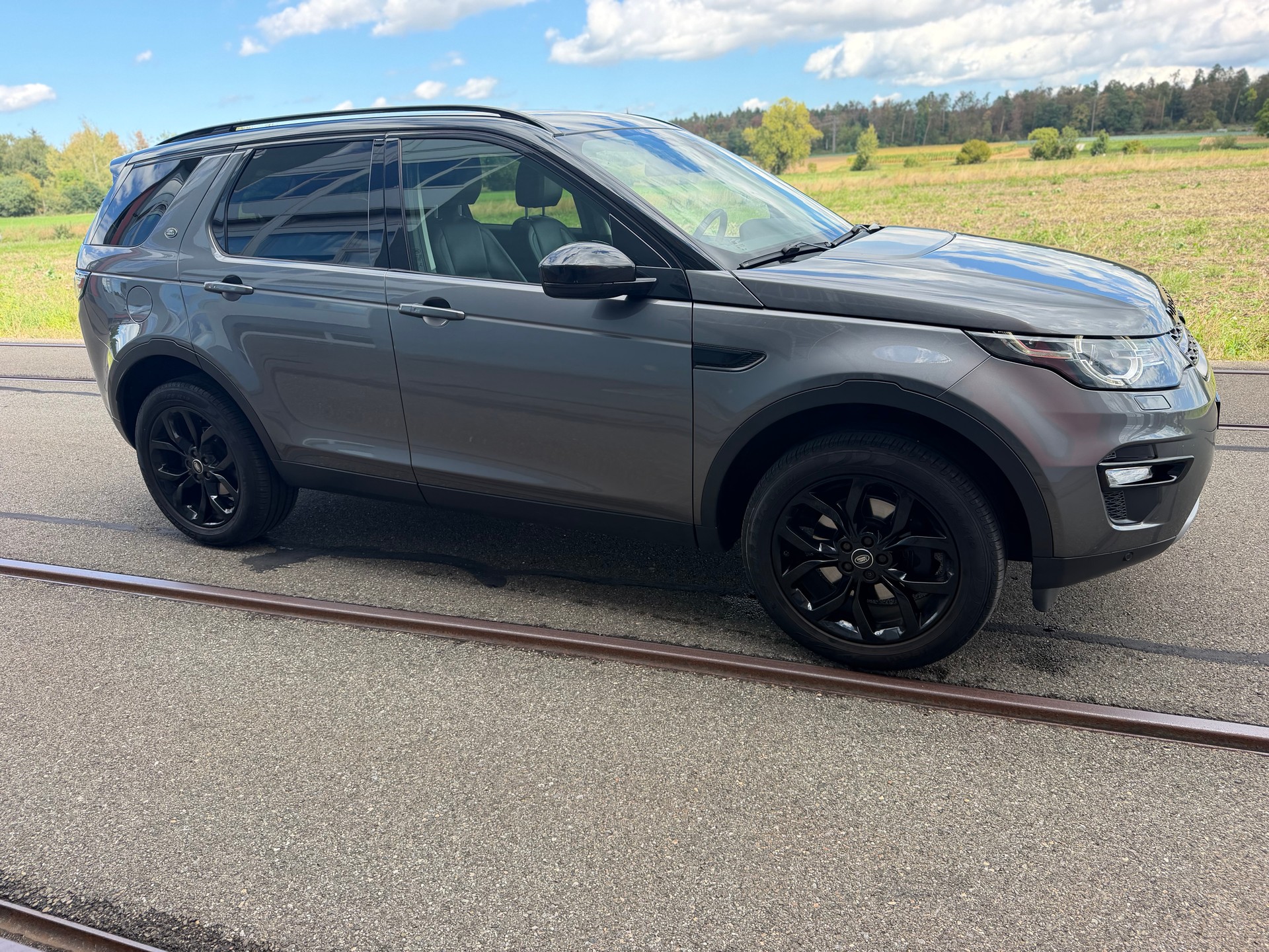 LAND ROVER Discovery Sport 2.0 Si4 S AT9-showroom-element-3