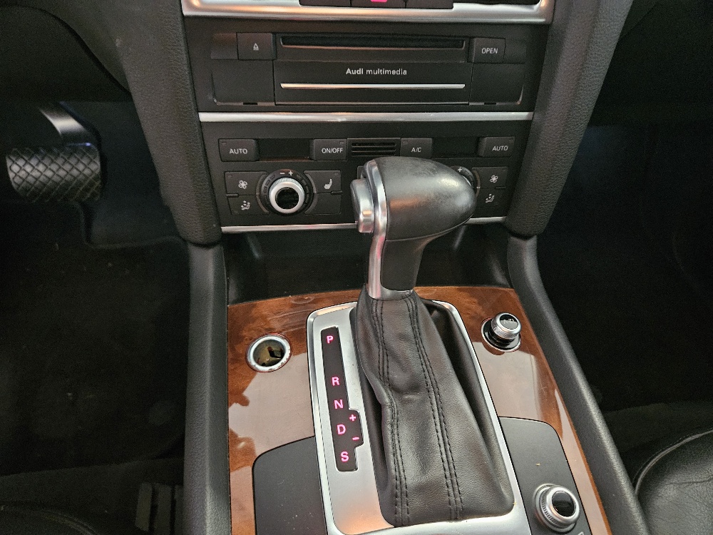 AUDI Q7 3.0 TFSI quattro tiptronic-image-10