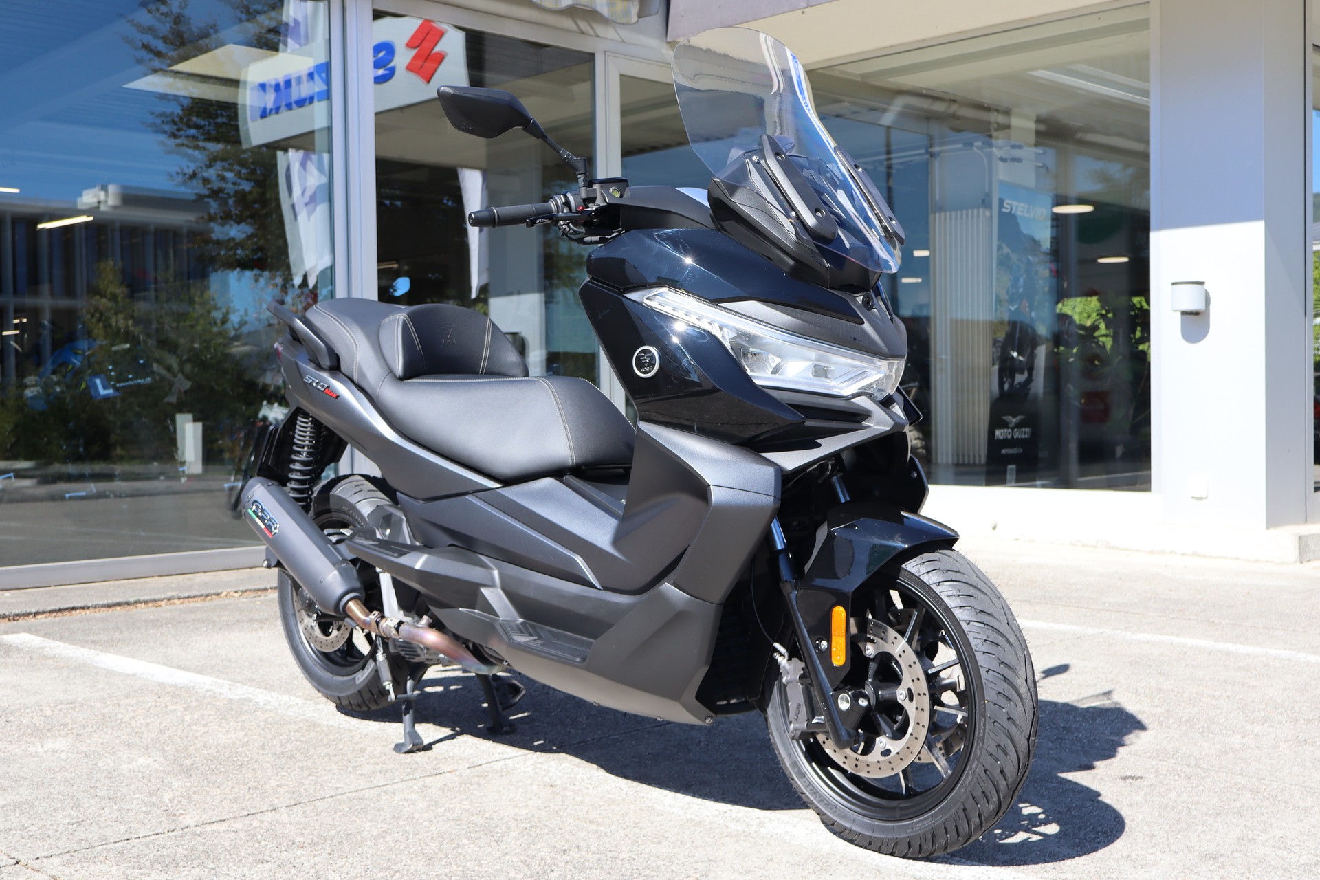 VOGE SR4 Max Luxury ABS / TCS-image-1