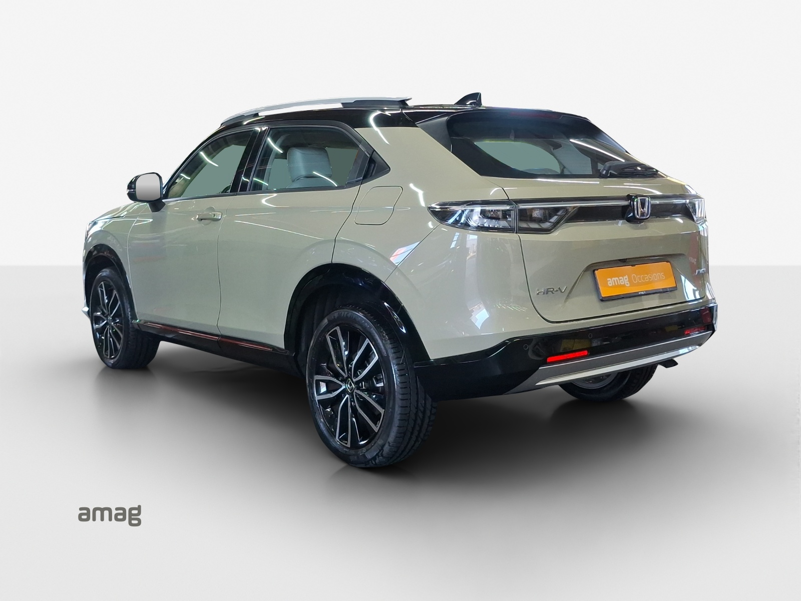 HONDA HR-V 1.5i-MMD Advance Style CVT-showroom-element-2