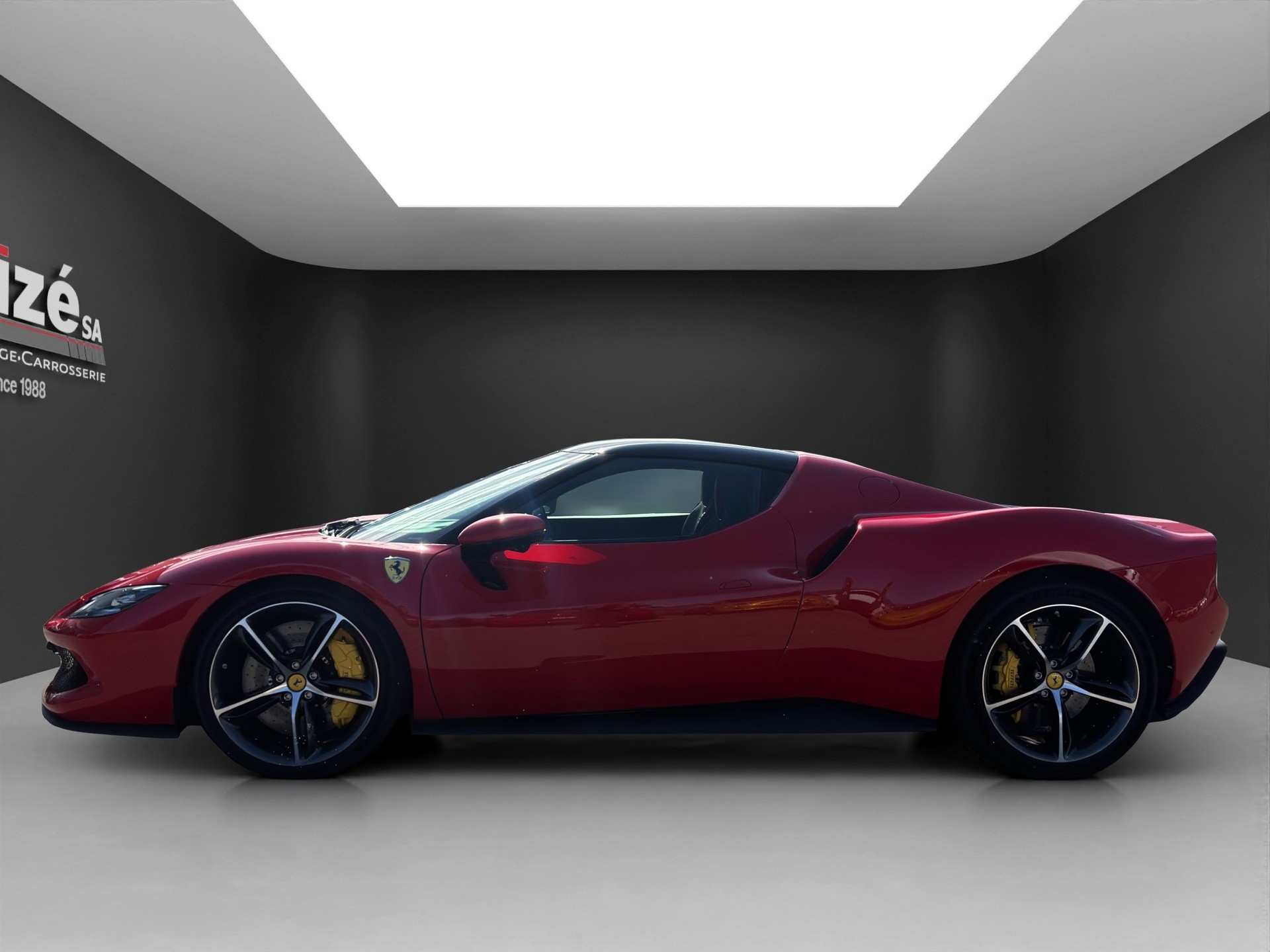 FERRARI 296 GTB-showroom-element-3