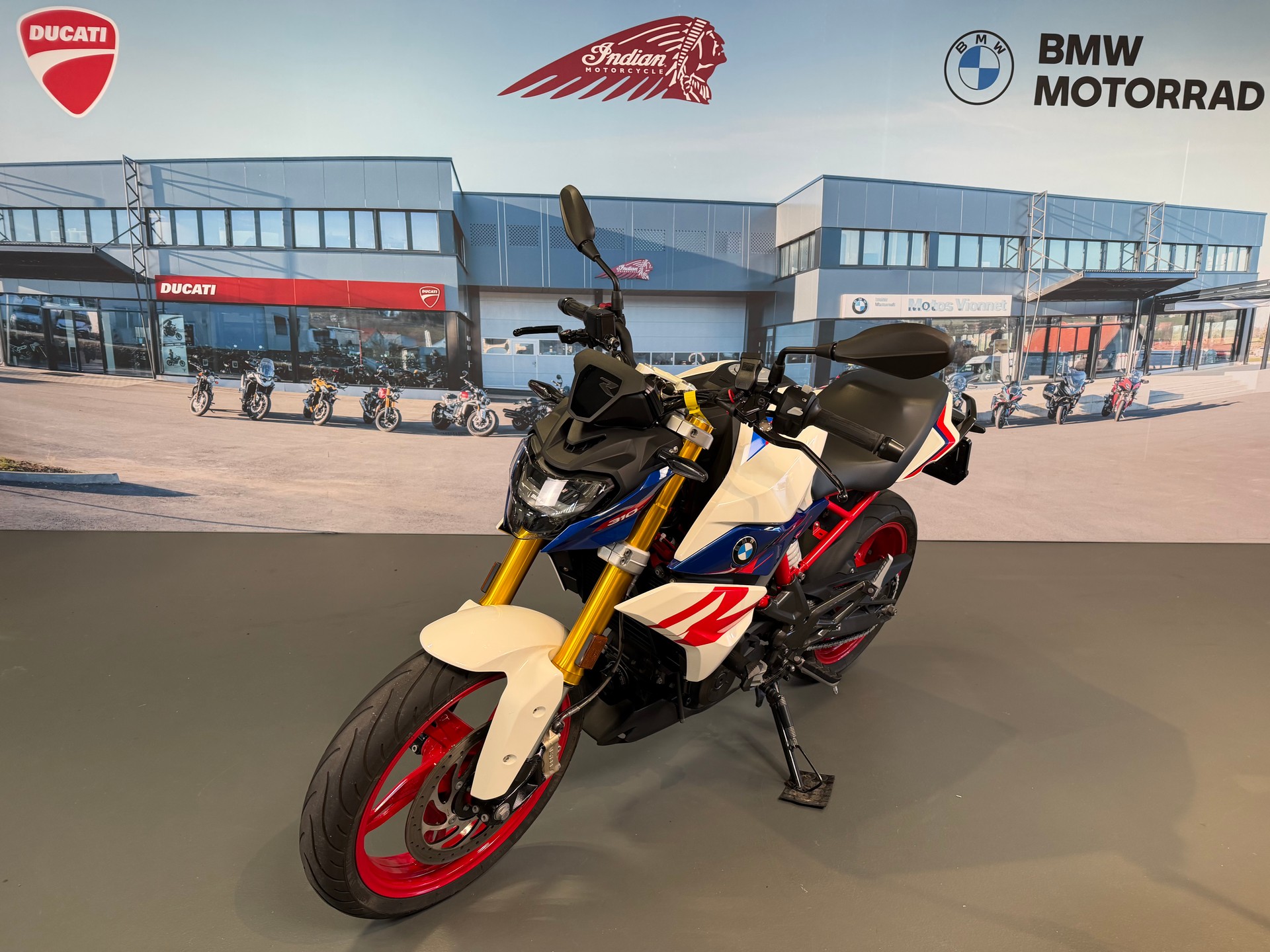 BMW G 310 R-image-2