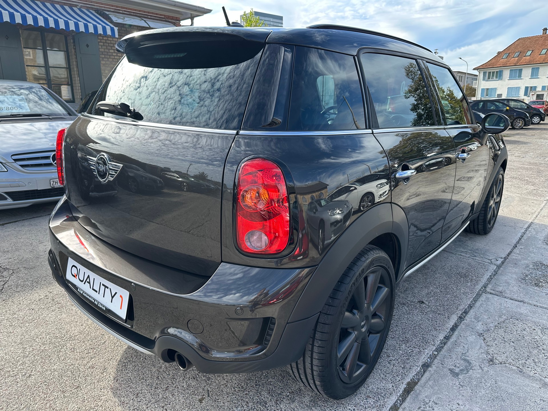 MINI Countryman Cooper S ALL4 Steptronic-image-6
