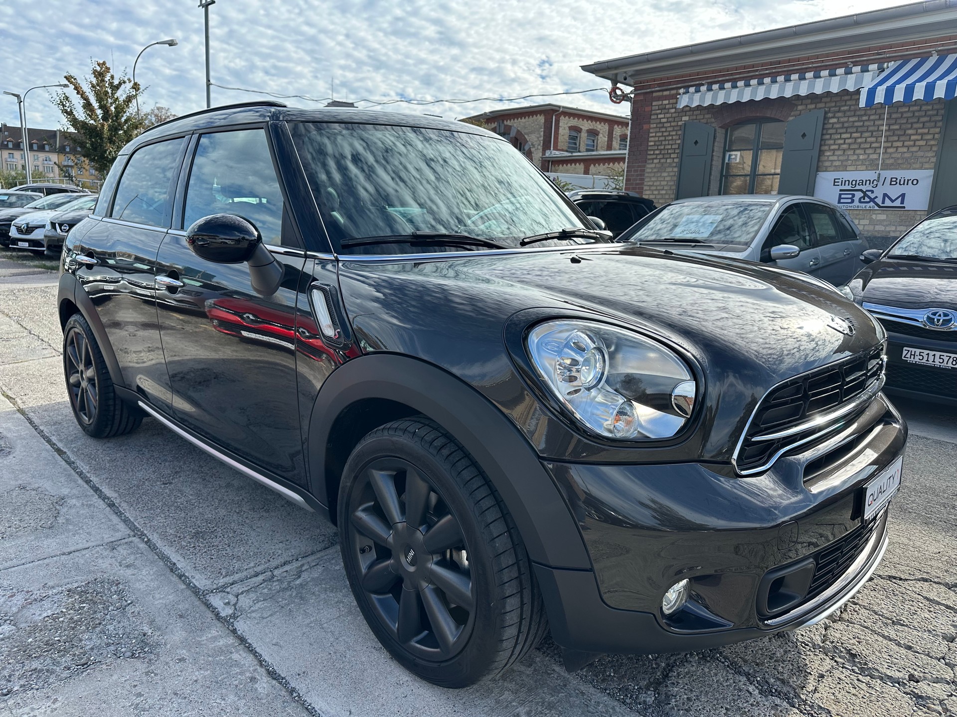 MINI Countryman Cooper S ALL4 Steptronic-showroom-element-2