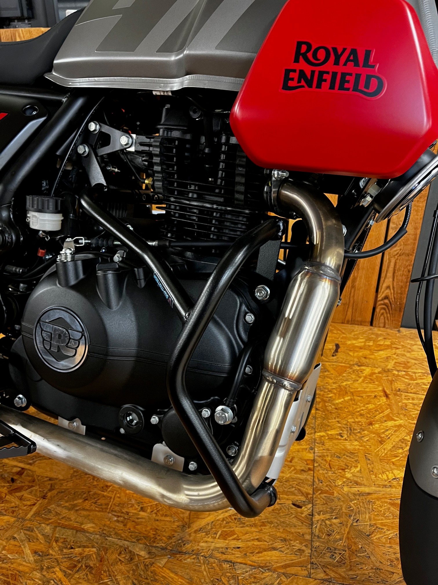 ROYAL ENFIELD SCRAM 411-image-3
