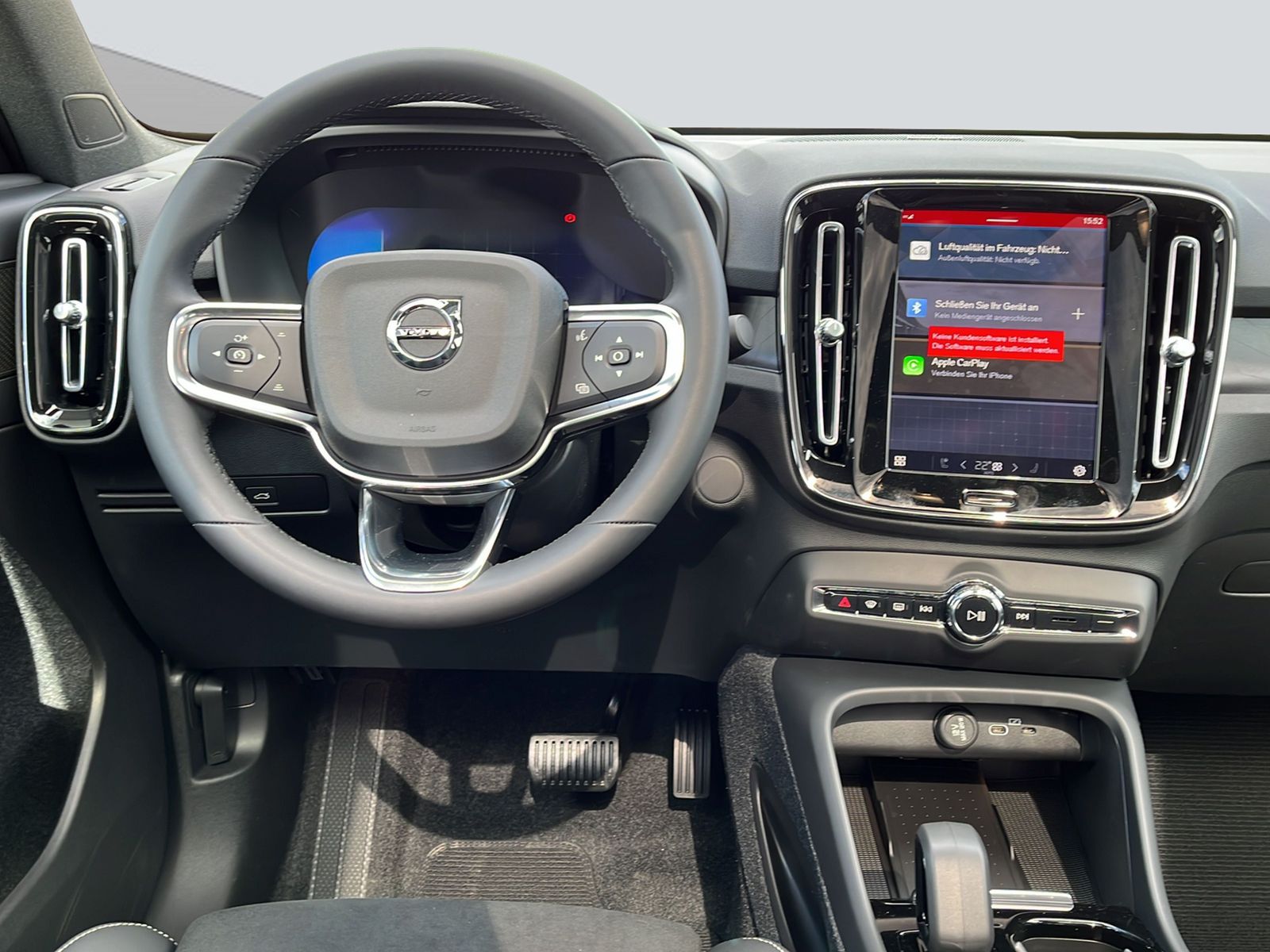 VOLVO C40 P6 Recharge Ultimate-image-12