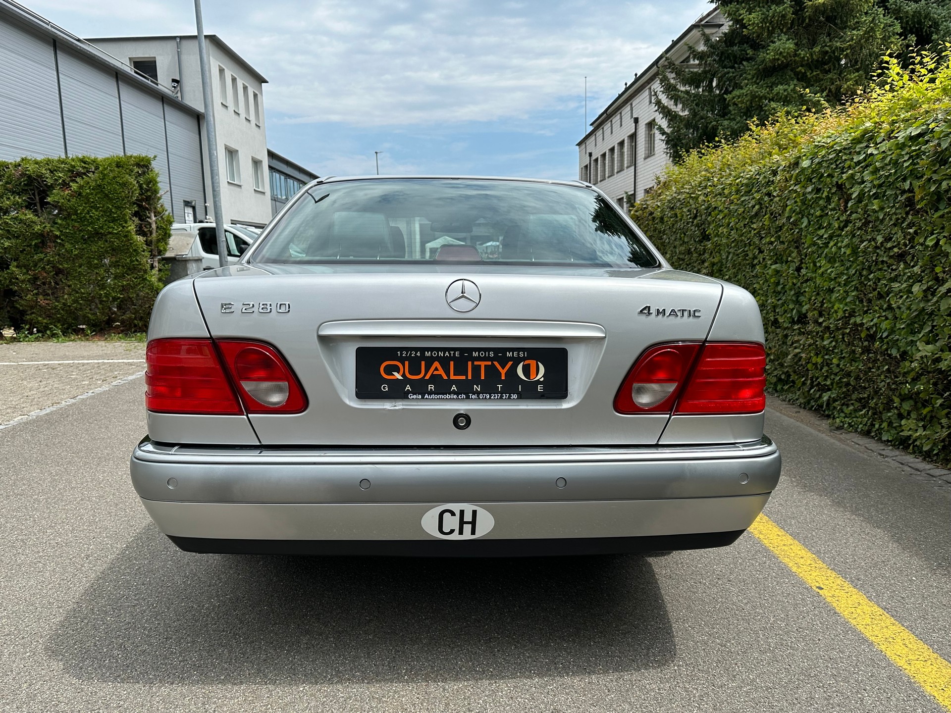 MERCEDES-BENZ E 280 Elégance 4-Matic Automatic-image-7