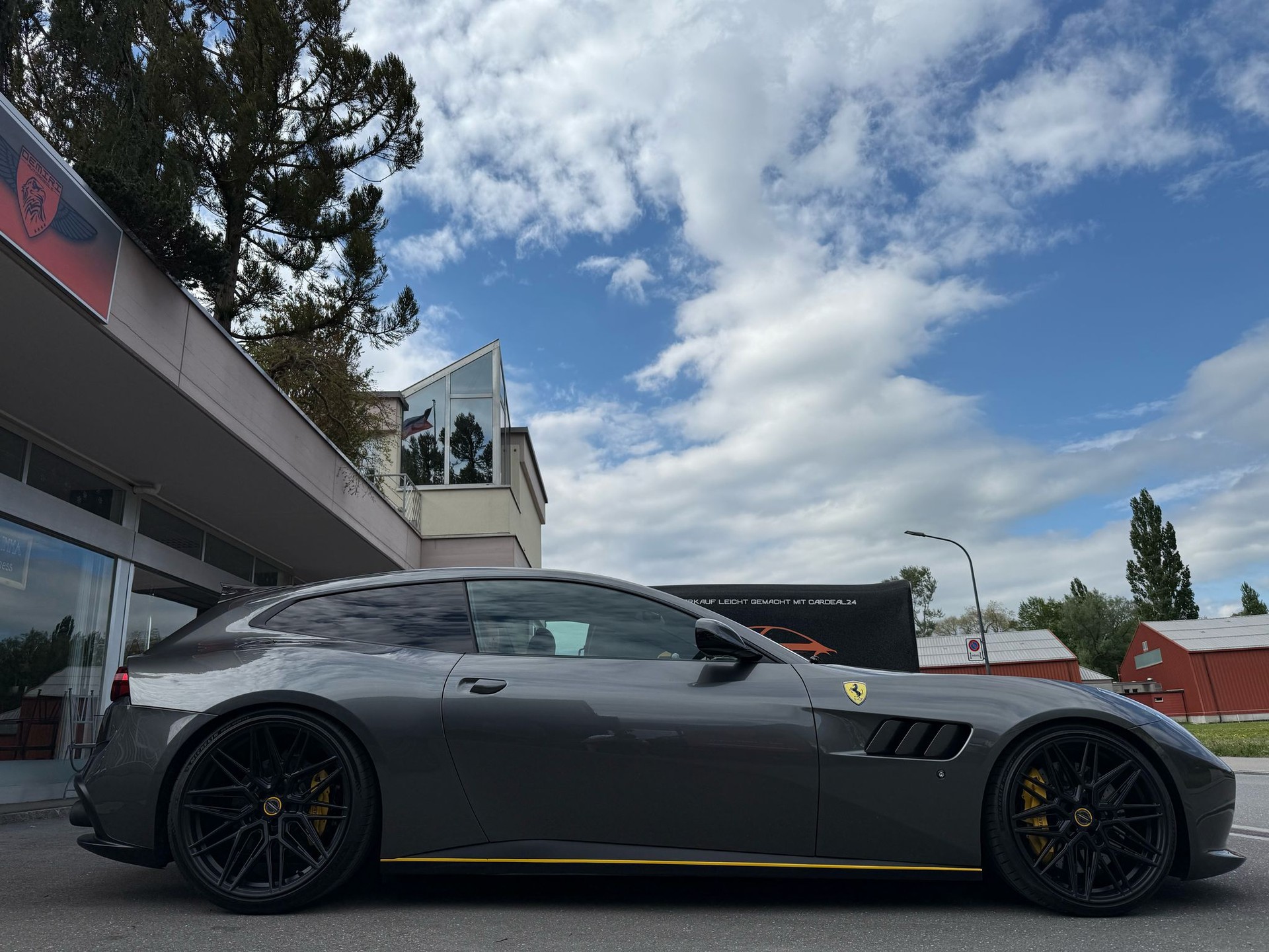 FERRARI GTC 4 Lusso T-image-2