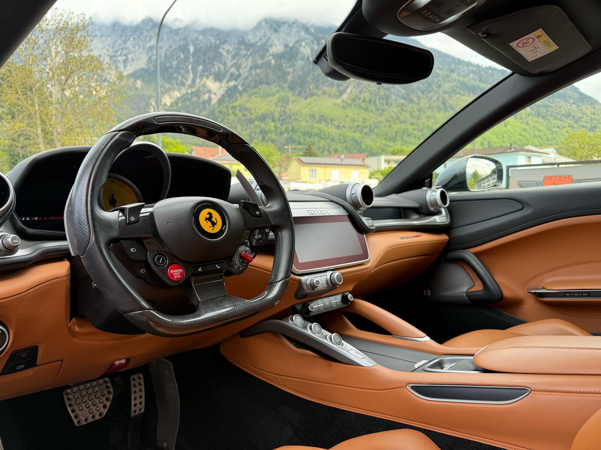 FERRARI GTC 4 Lusso T-image-10