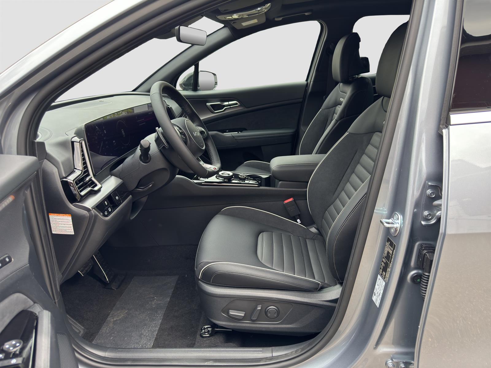 KIA Sportage 1.6 T-GDi Hybrid GT-Line-image-6
