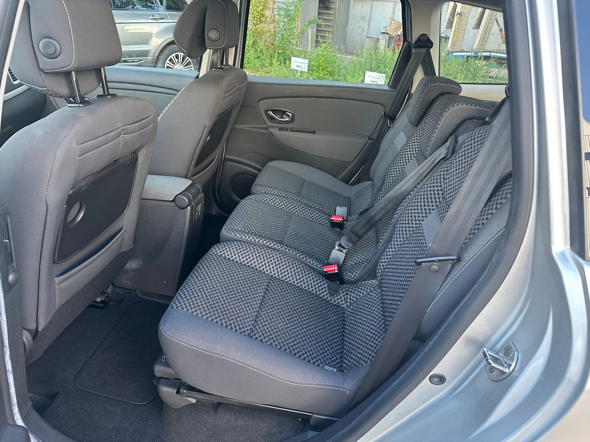 RENAULT Scénic 1.5 dCi Bose EDC-image-11