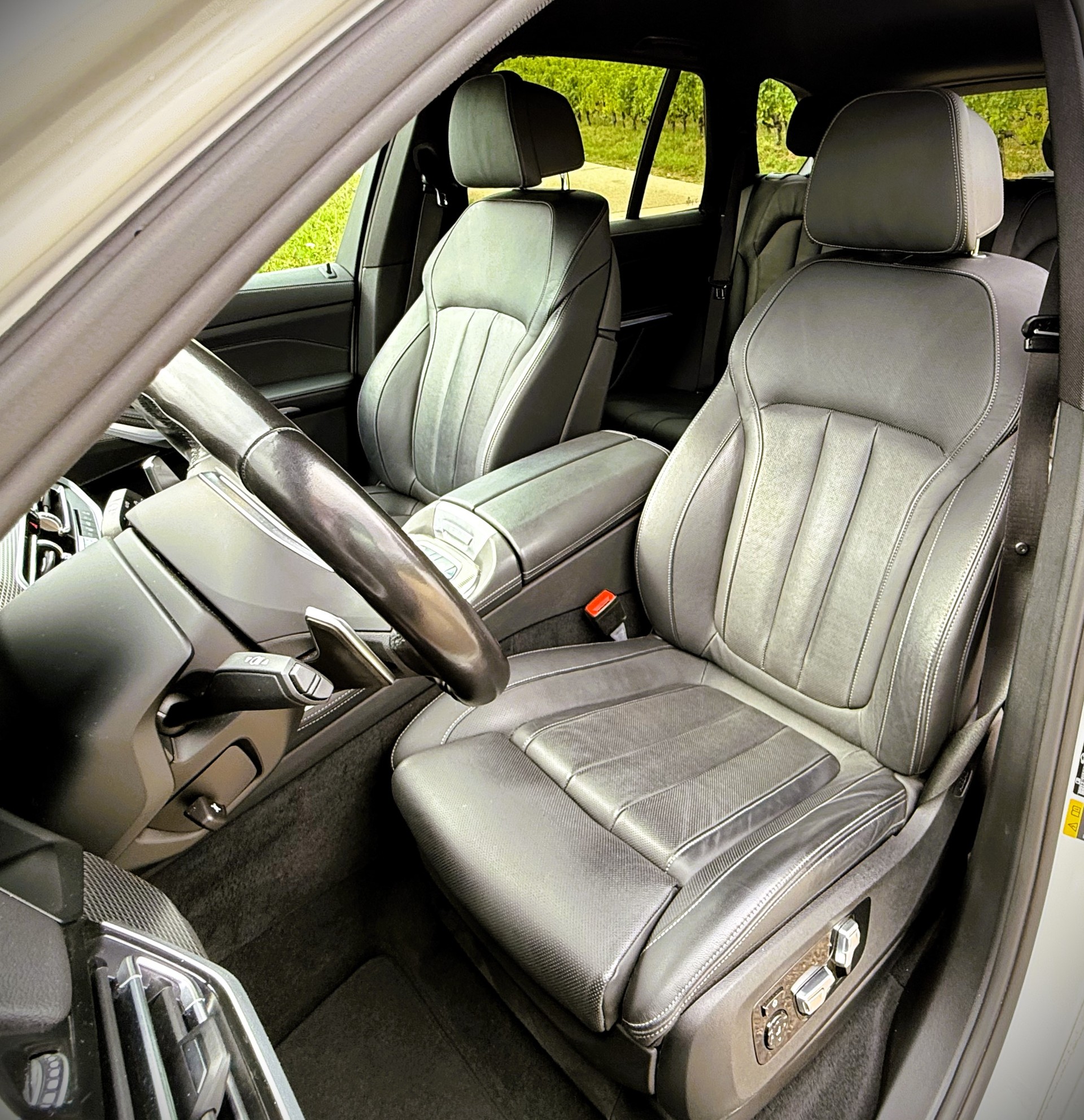BMW X5 xDrive45e M Sport Steptronic-image-14