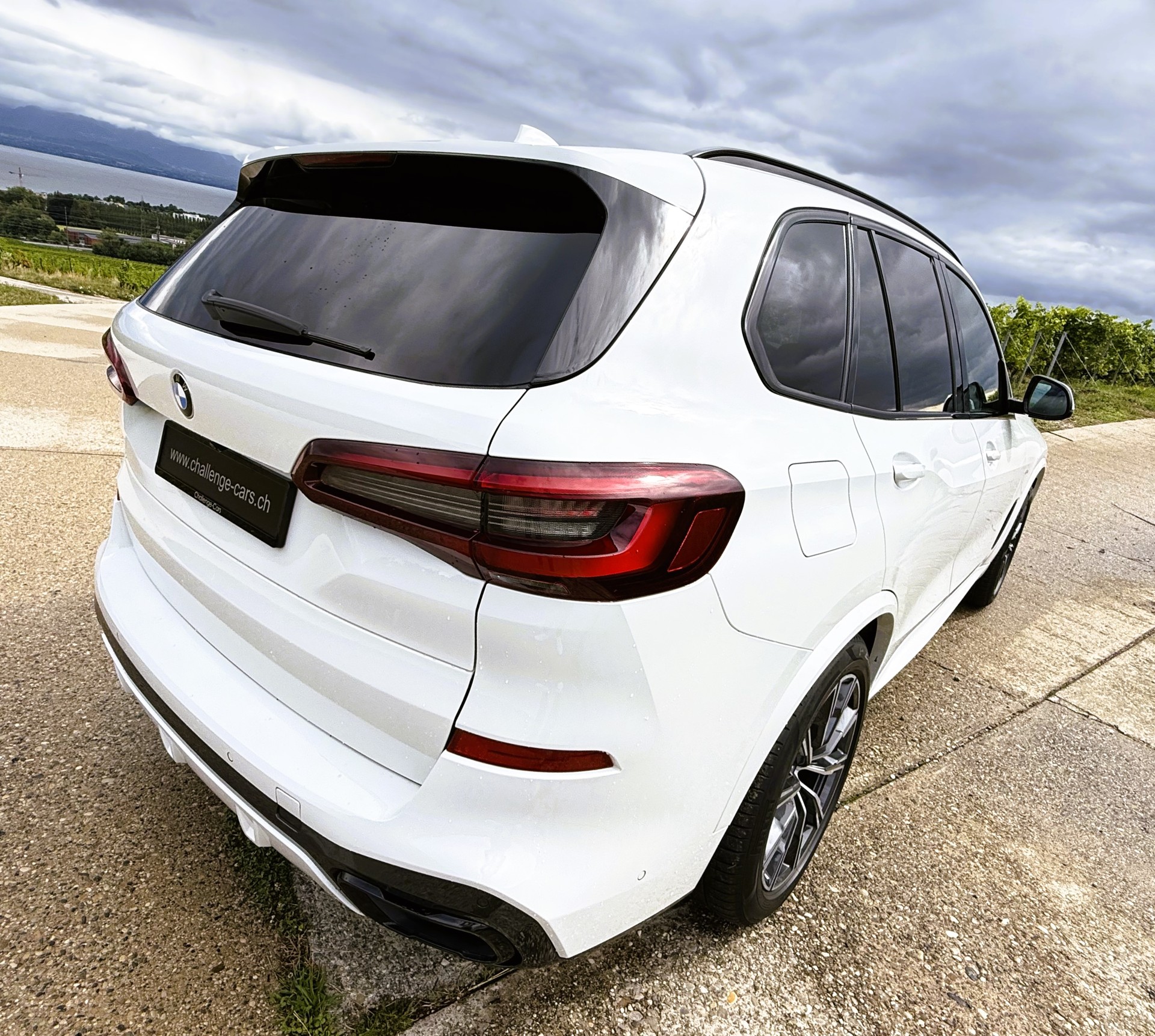 BMW X5 xDrive45e M Sport Steptronic-image-8