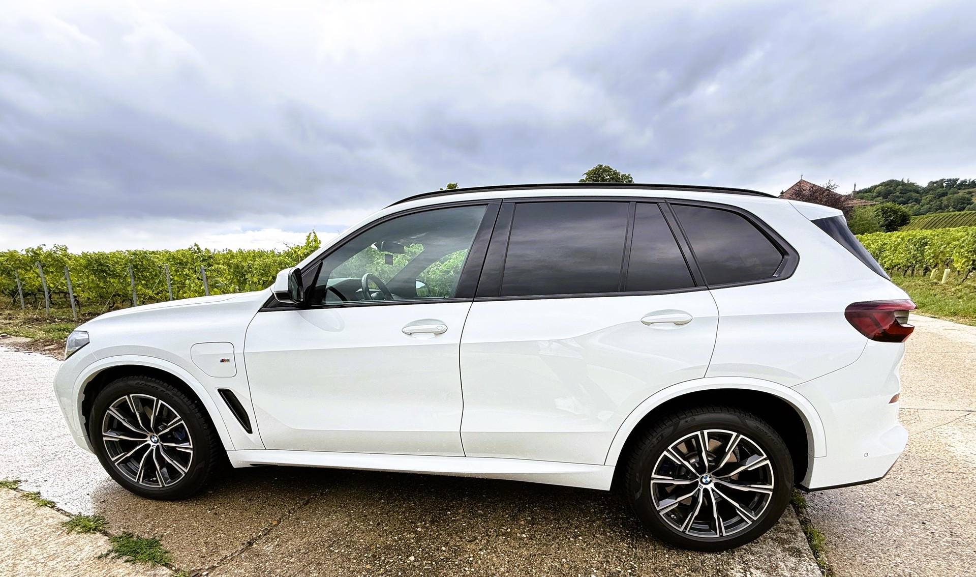 BMW X5 xDrive45e M Sport Steptronic-image-12