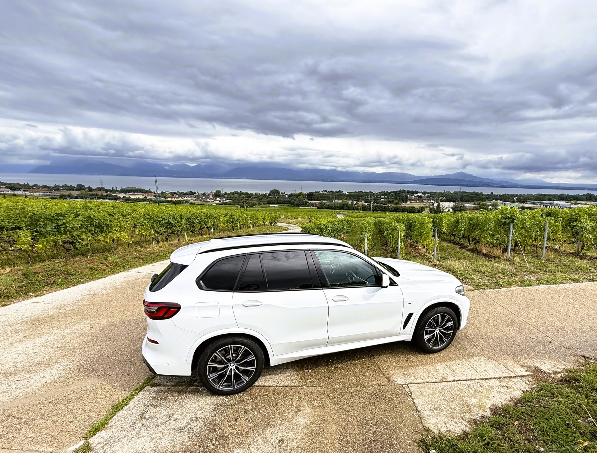 BMW X5 xDrive45e M Sport Steptronic-image-6