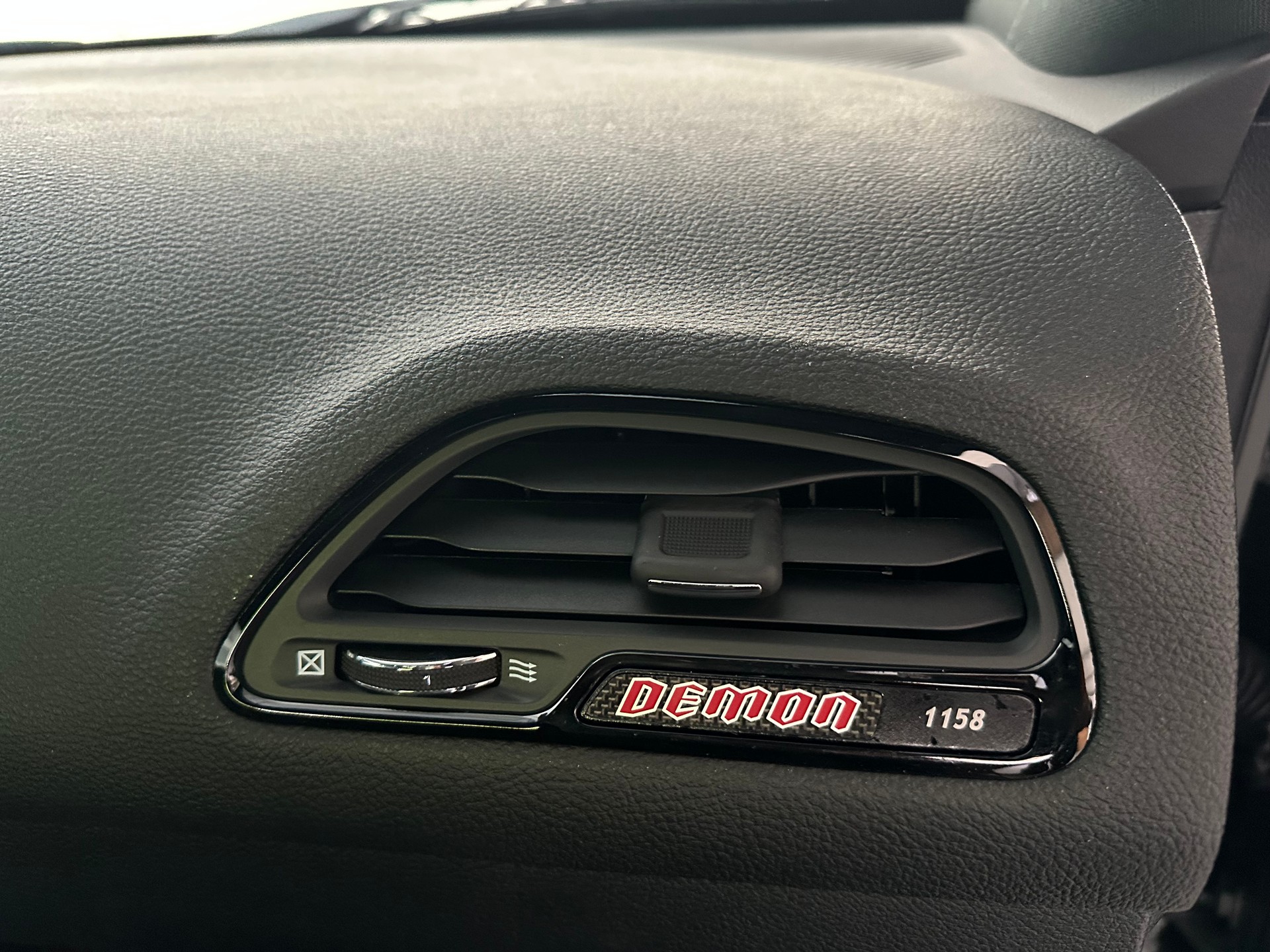 DODGE Challenger SRT DEMON-image-11