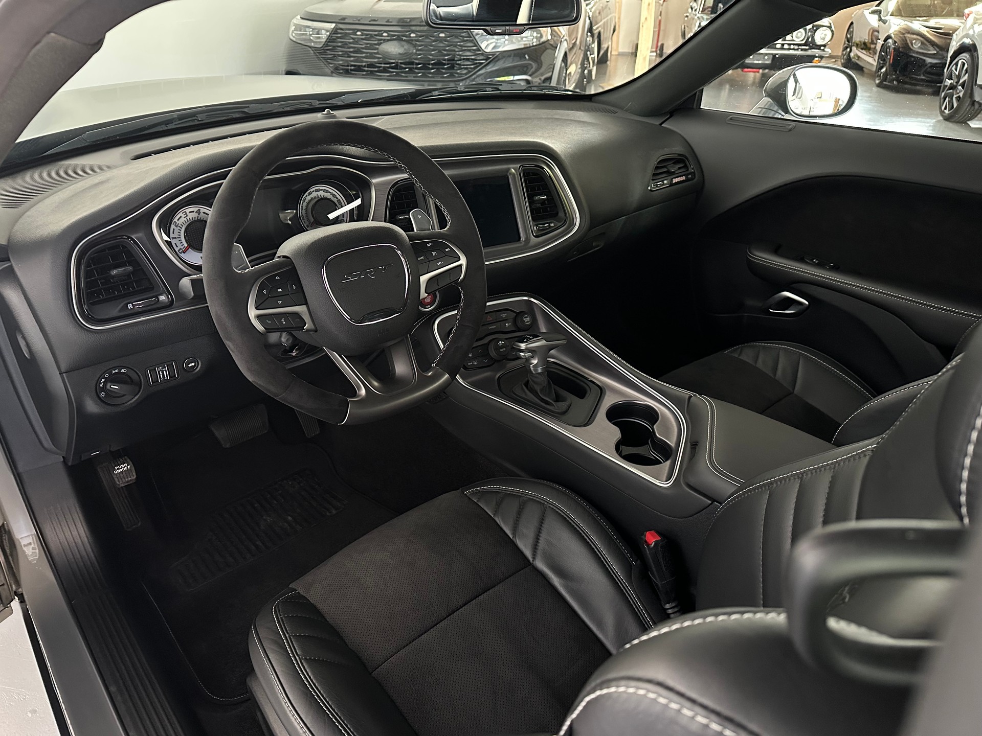 DODGE Challenger SRT DEMON-image-7