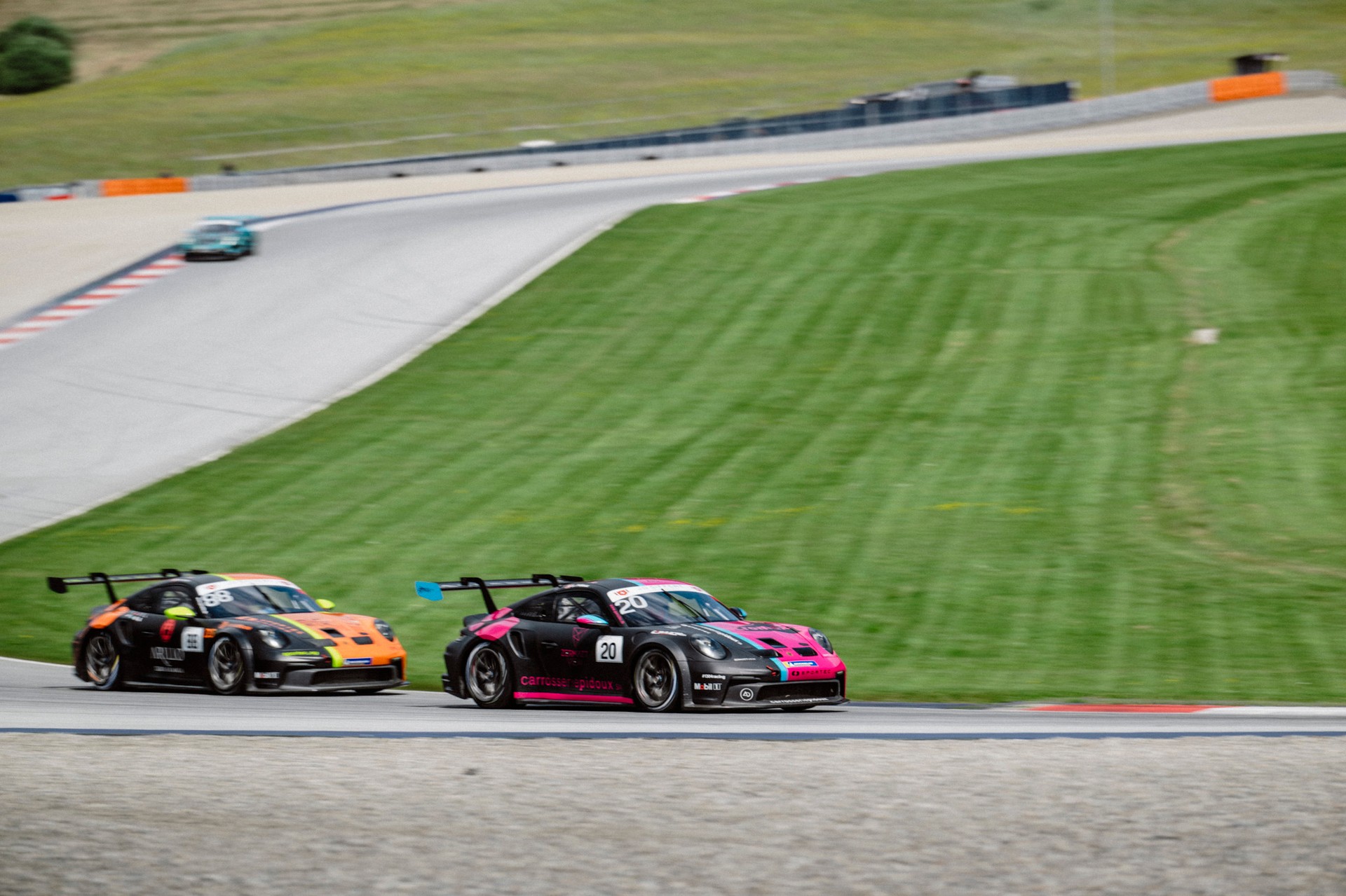 PORSCHE 992 GT3 CUP-image-9