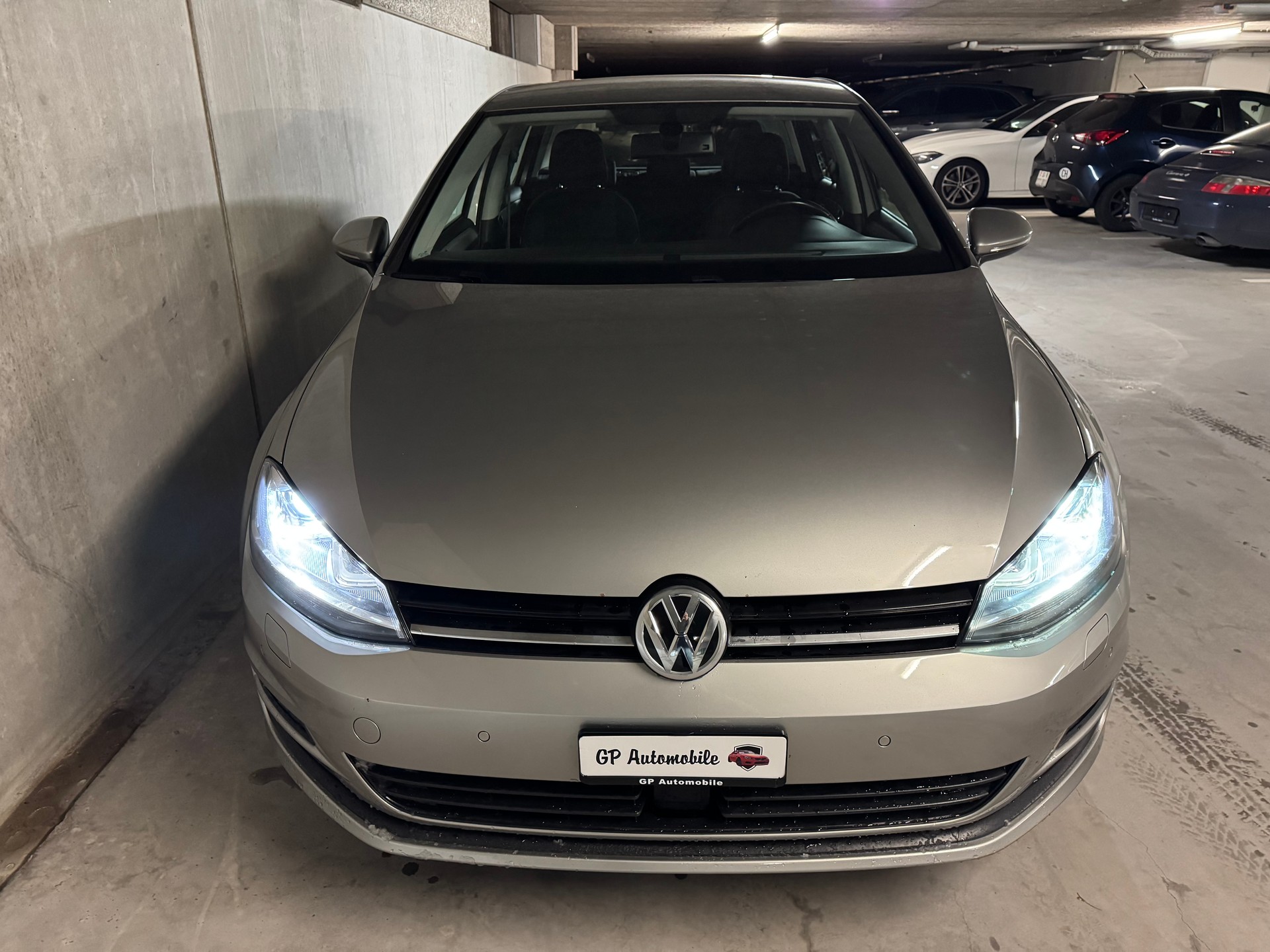 VW Golf 1.4 TSI Cup R-Line DSG-image-9