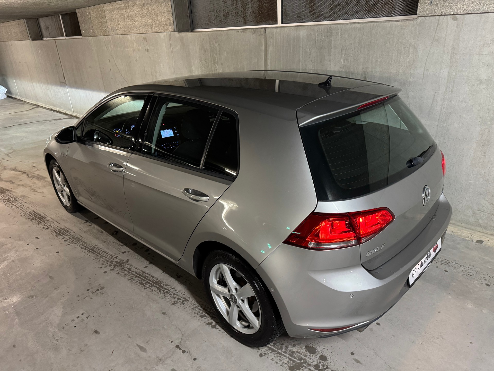 VW Golf 1.4 TSI Cup R-Line DSG-image-14