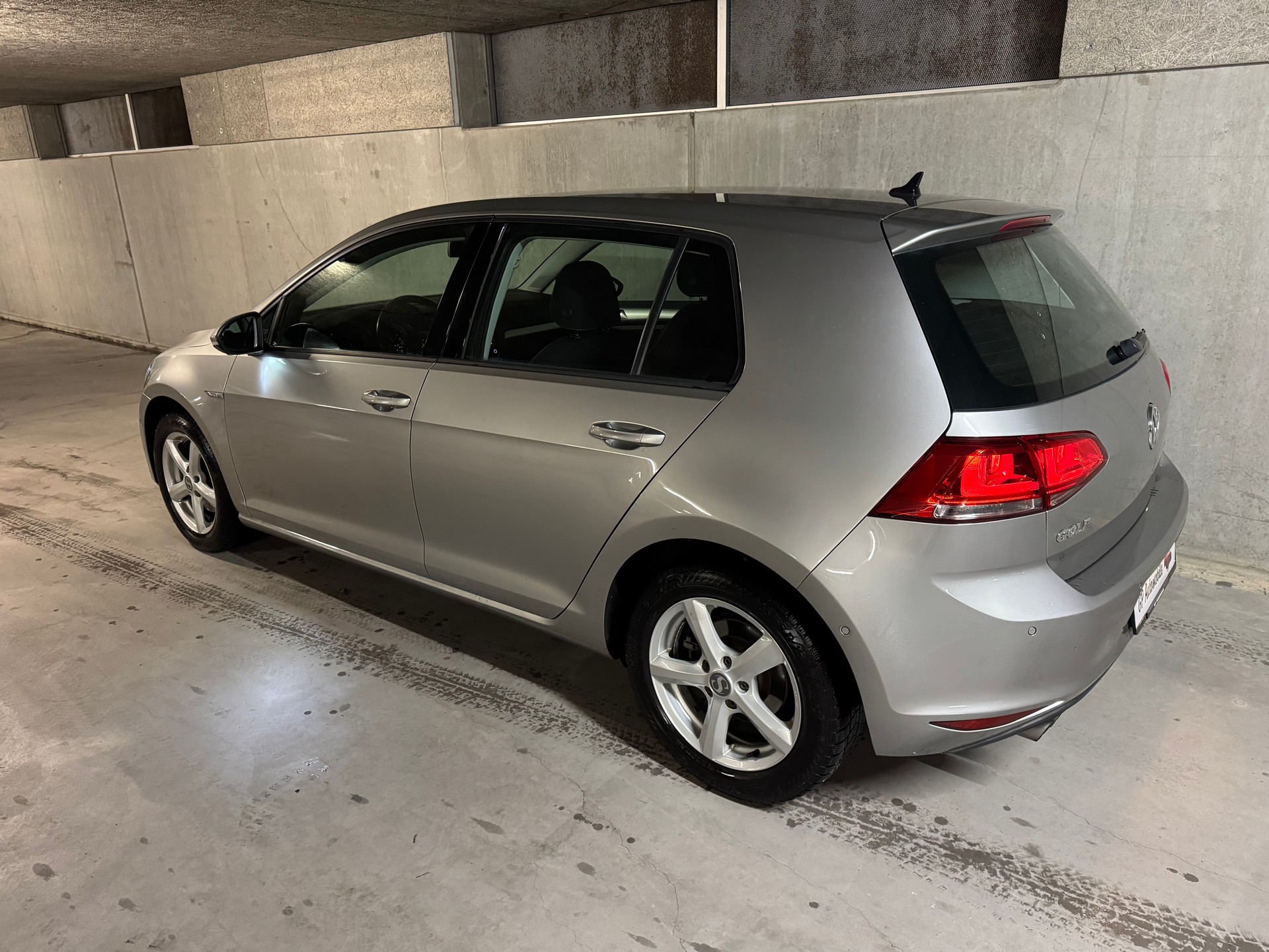 VW Golf 1.4 TSI Cup R-Line DSG-showroom-element-2