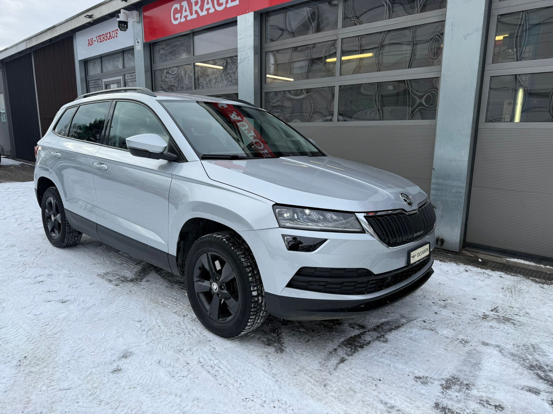 SKODA Karoq 2.0 TDI CR Ambition 4x4 DSG-image-2