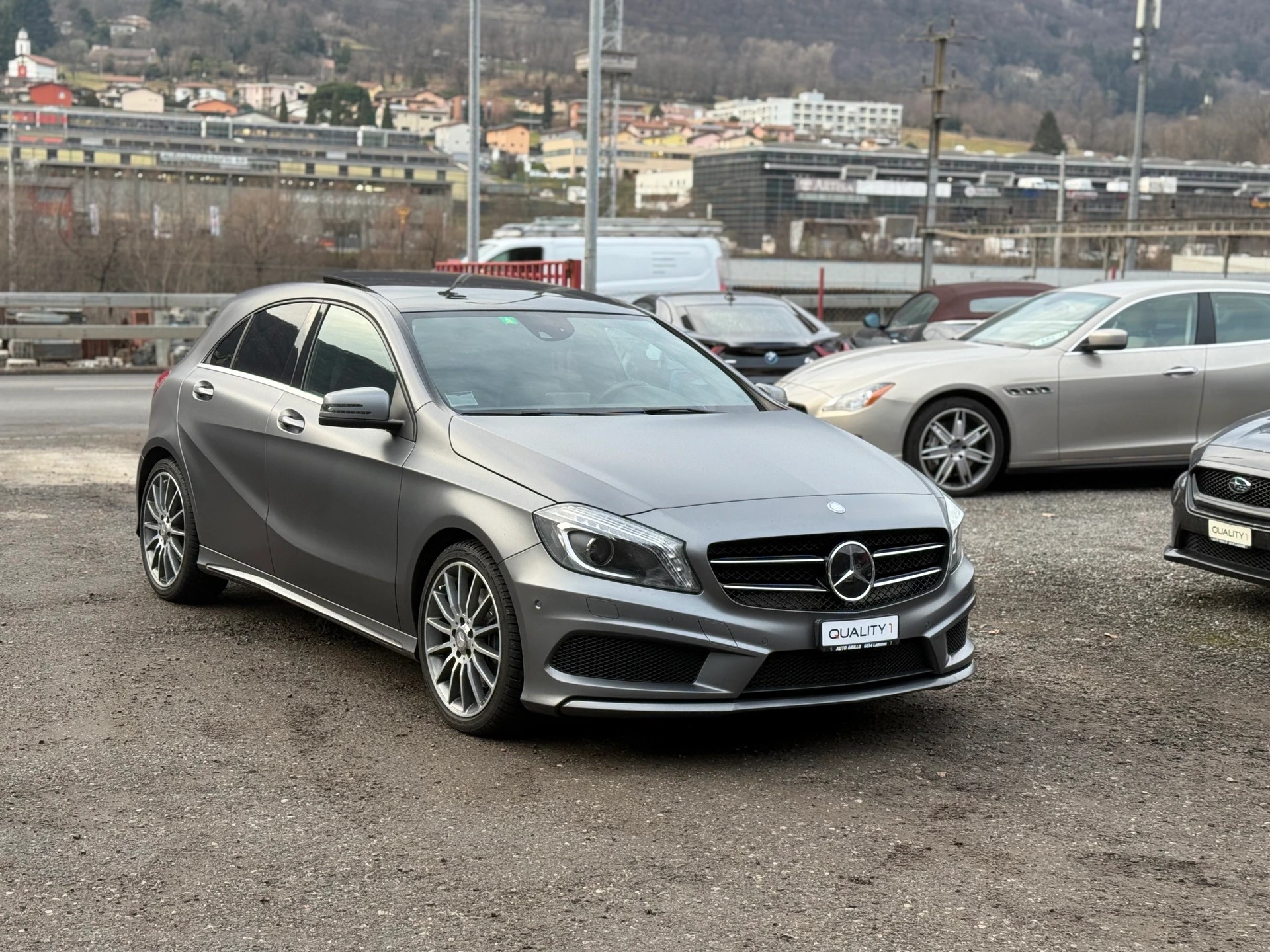 MERCEDES-BENZ A 250 AMG Line 4Matic 7G-DCT-image-1