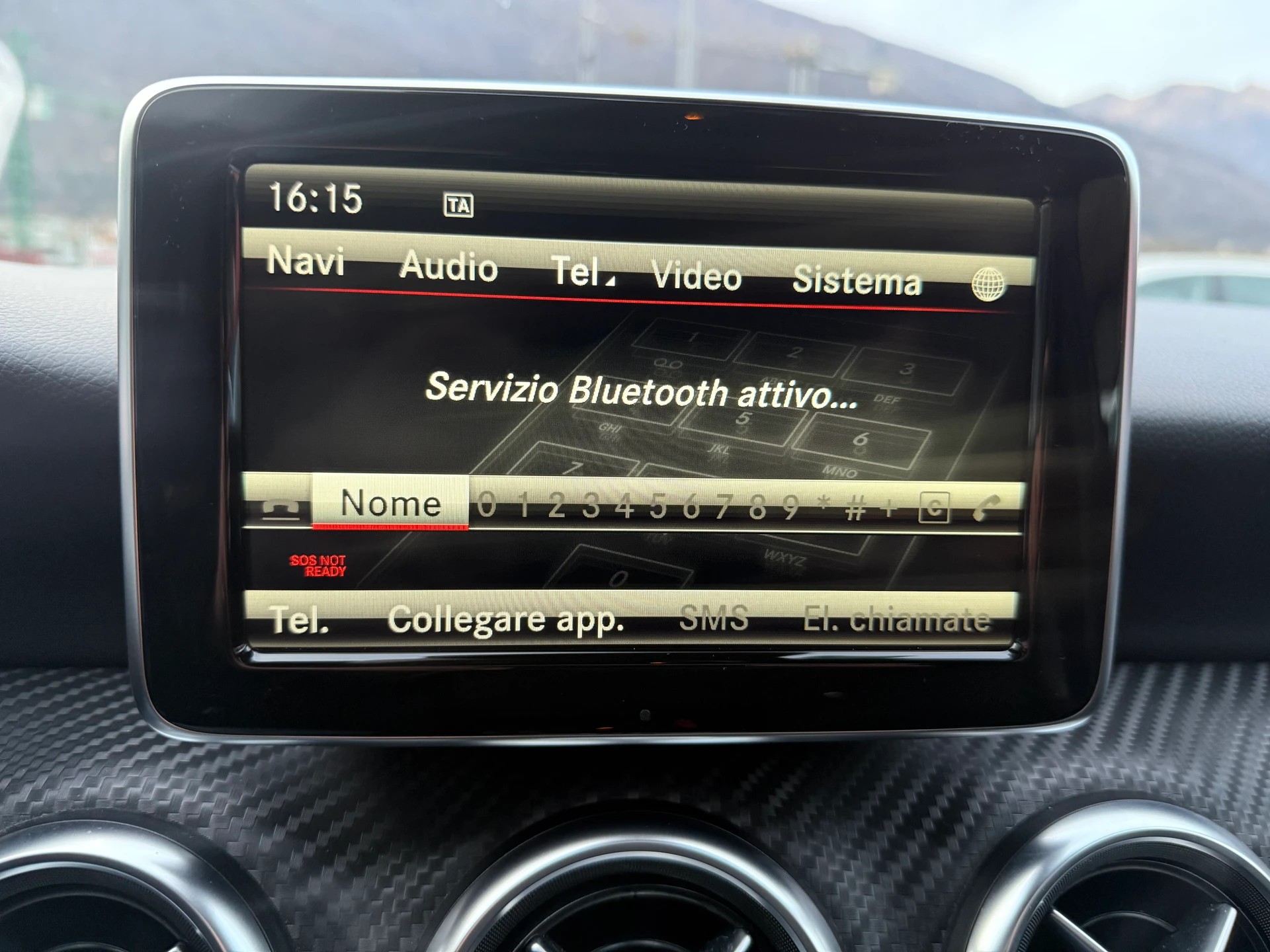 MERCEDES-BENZ A 250 AMG Line 4Matic 7G-DCT-image-11