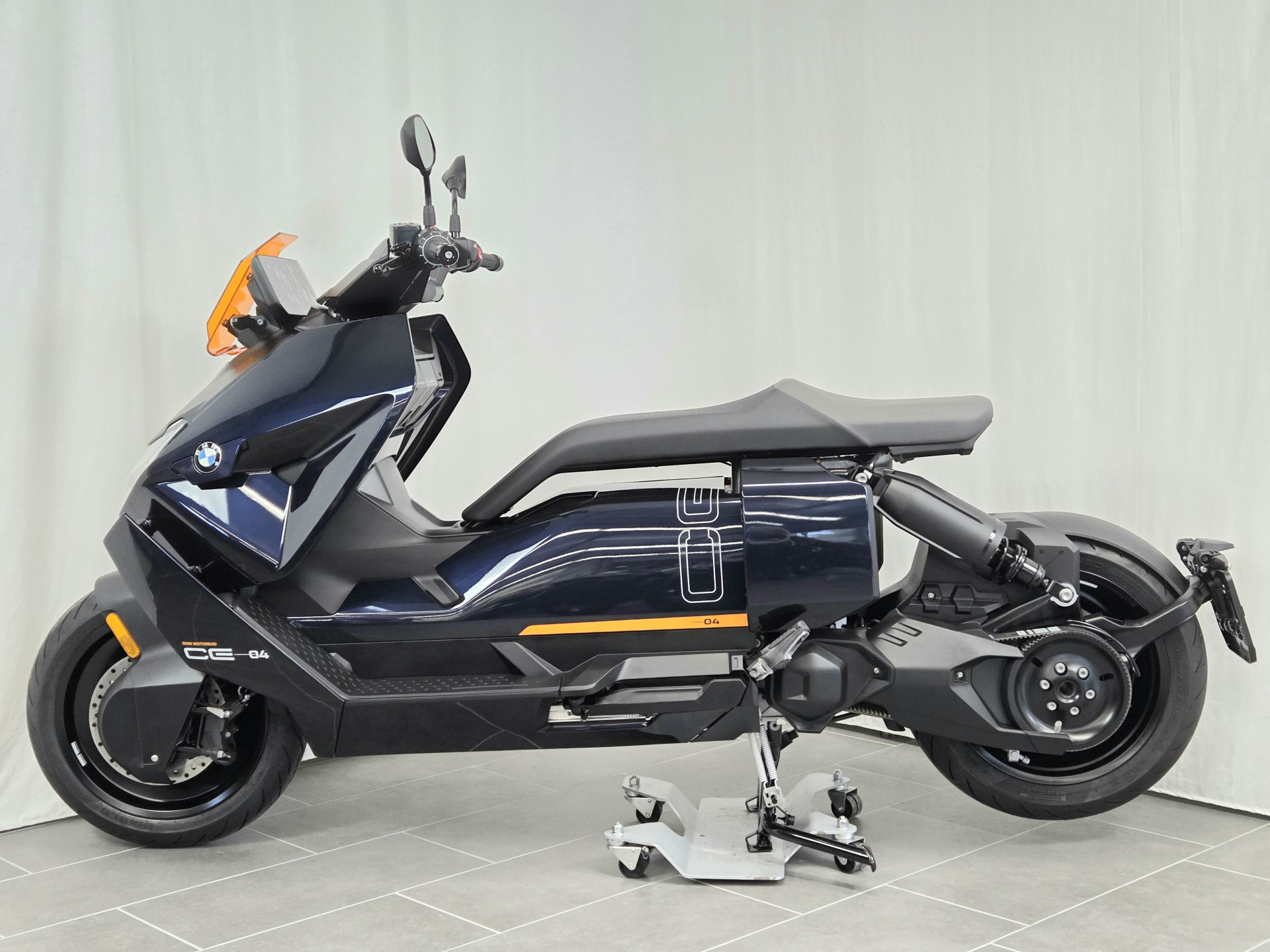 BMW CE 04 Avantgarde-image-3