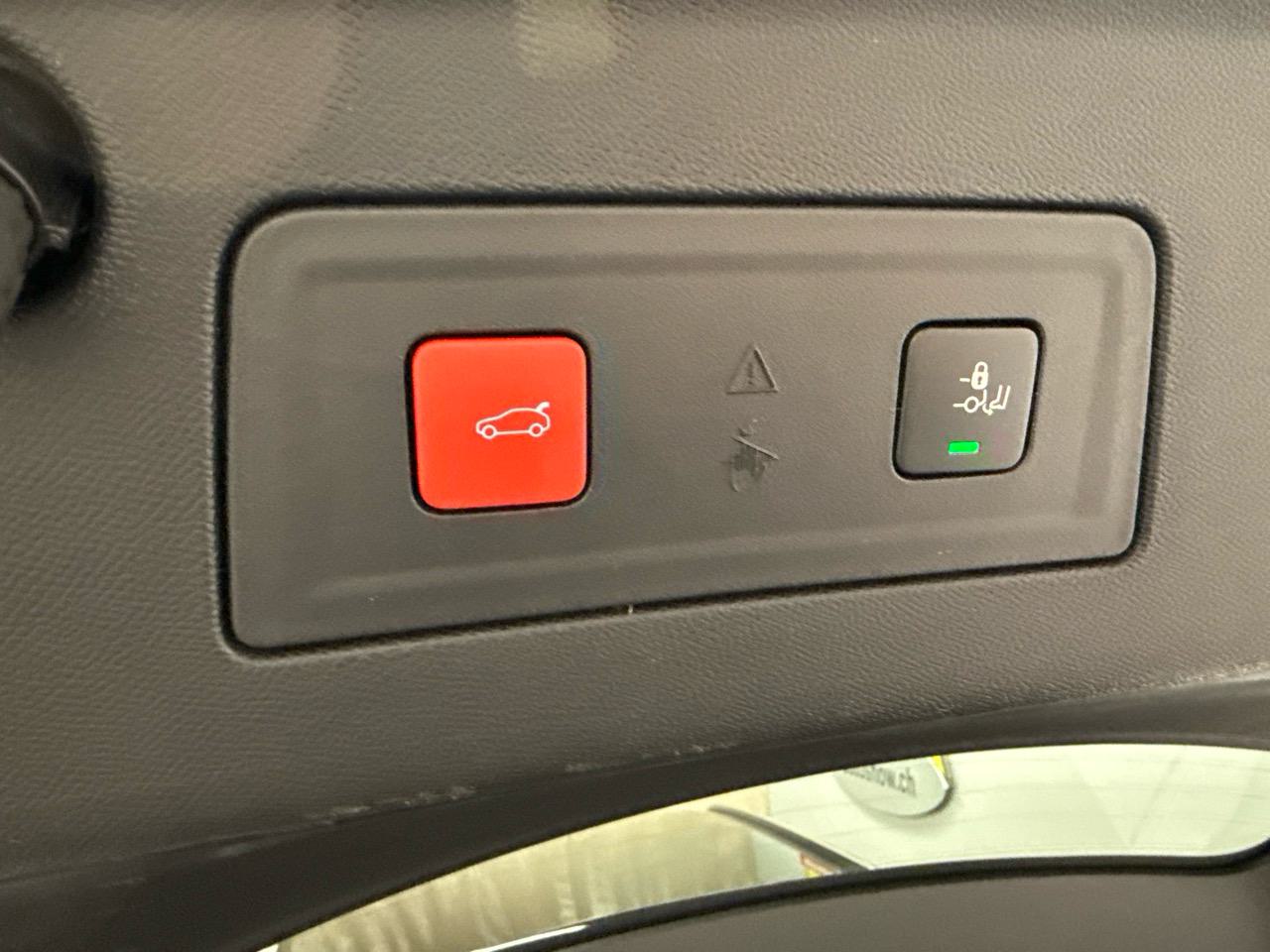 PEUGEOT 508 1.6 PHEV Allure EAT8-image-12