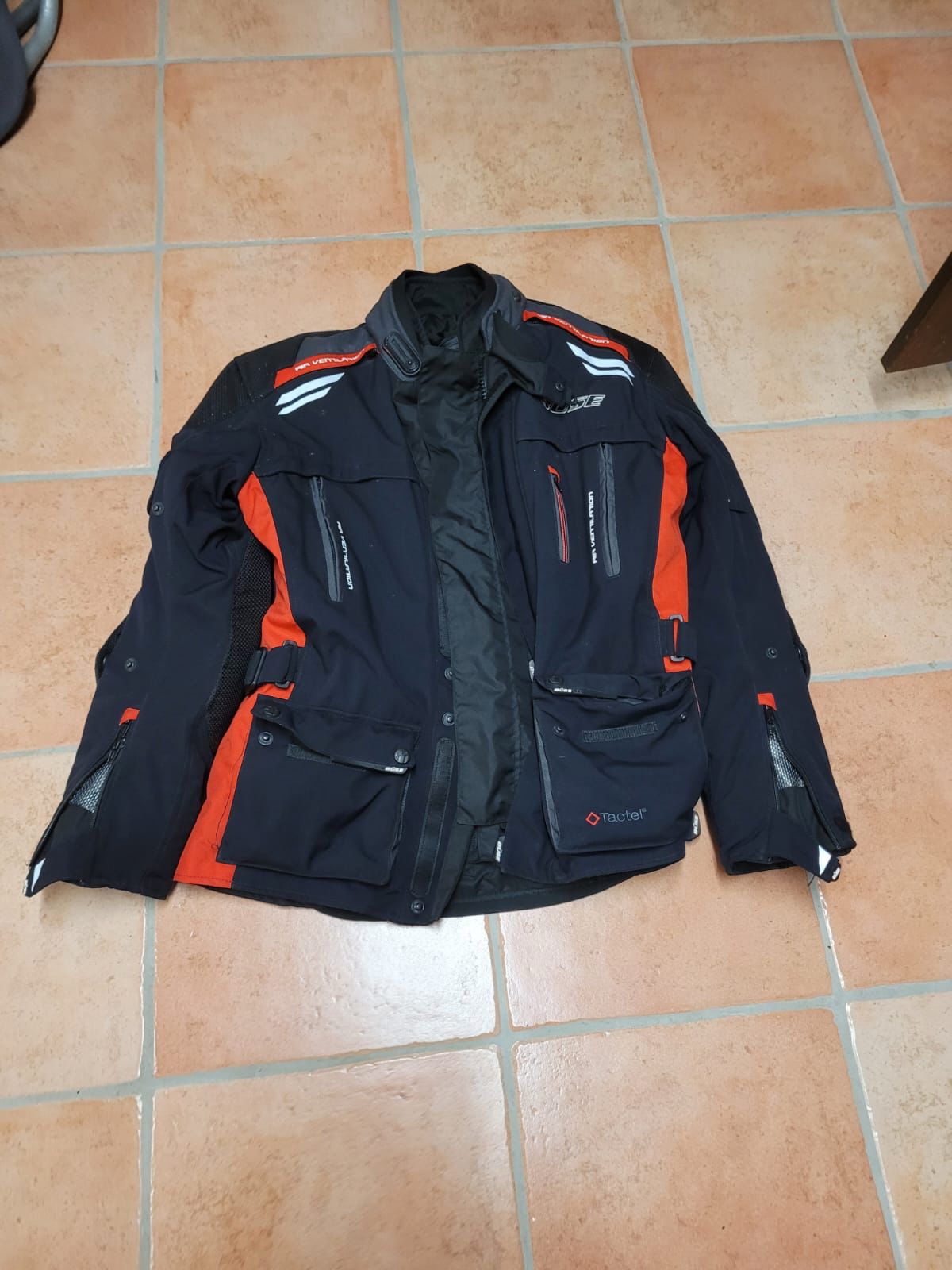 MOTO GUZZI V7 II Stone 750 A-image-7