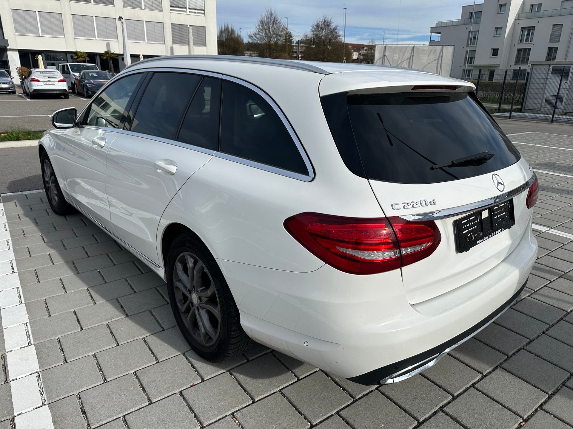 MERCEDES-BENZ C 220 d Exclusive 4Matic 9G-Tronic-image-2