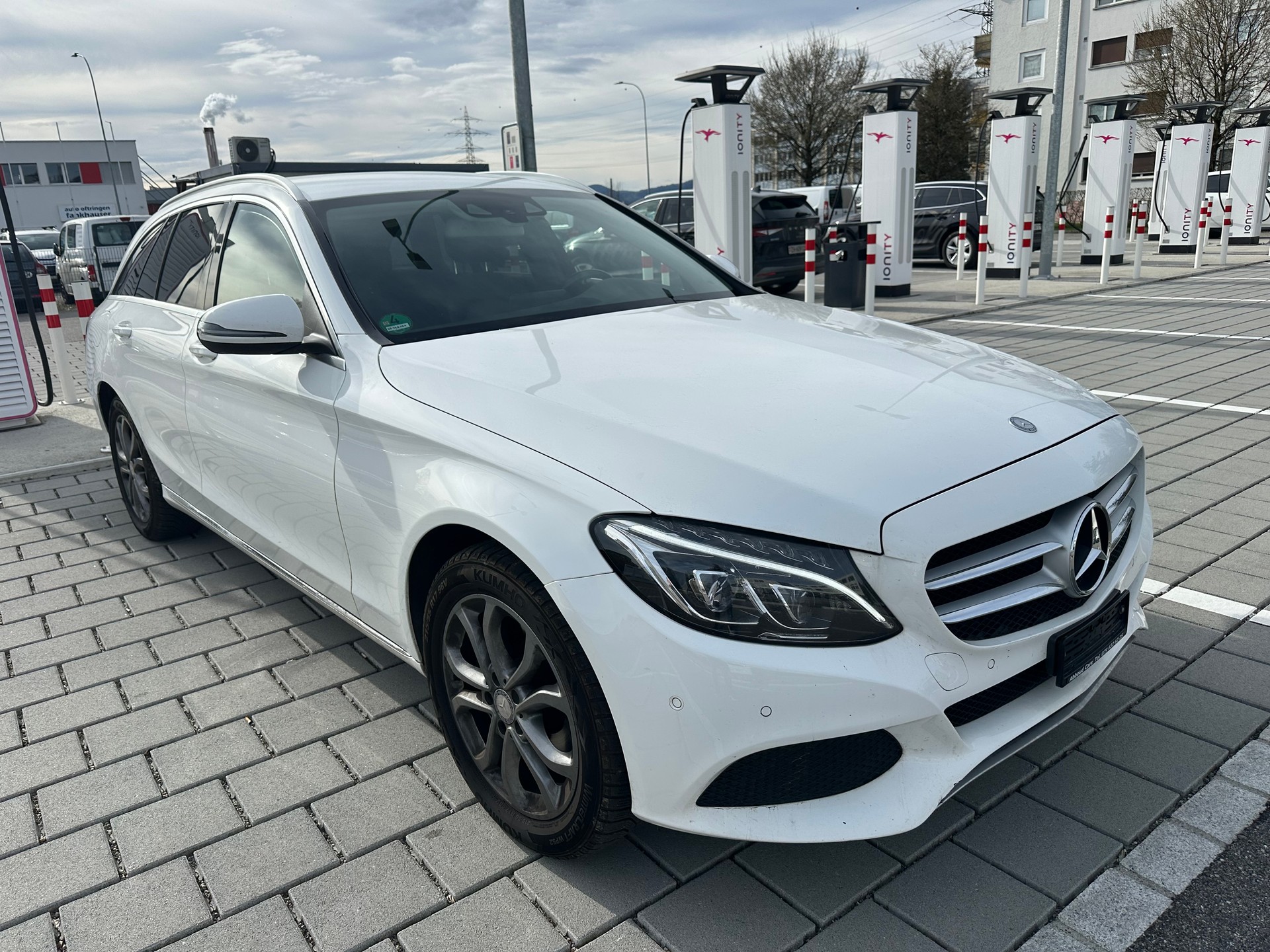 MERCEDES-BENZ C 220 d Exclusive 4Matic 9G-Tronic