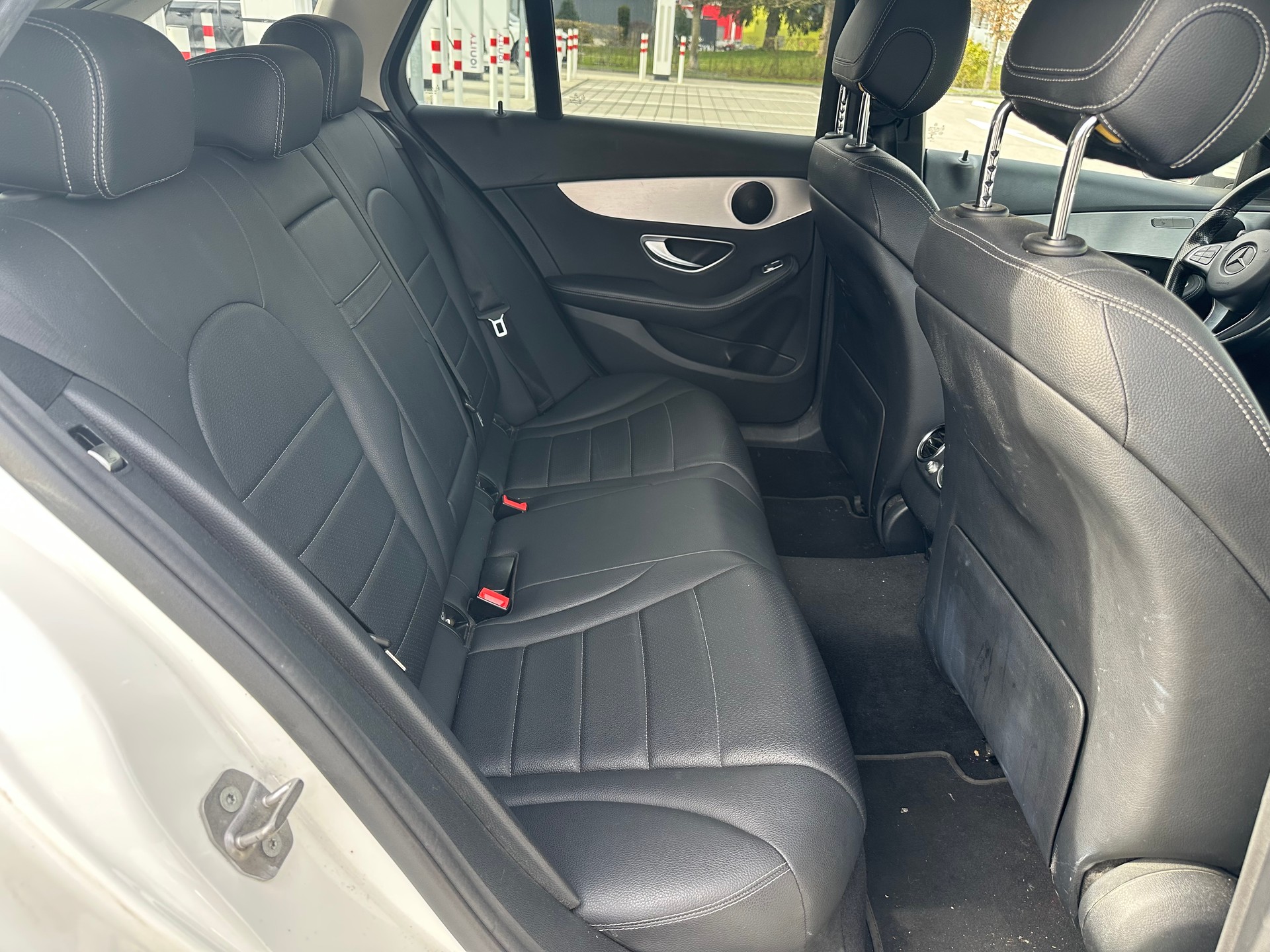 MERCEDES-BENZ C 220 d Exclusive 4Matic 9G-Tronic-image-6