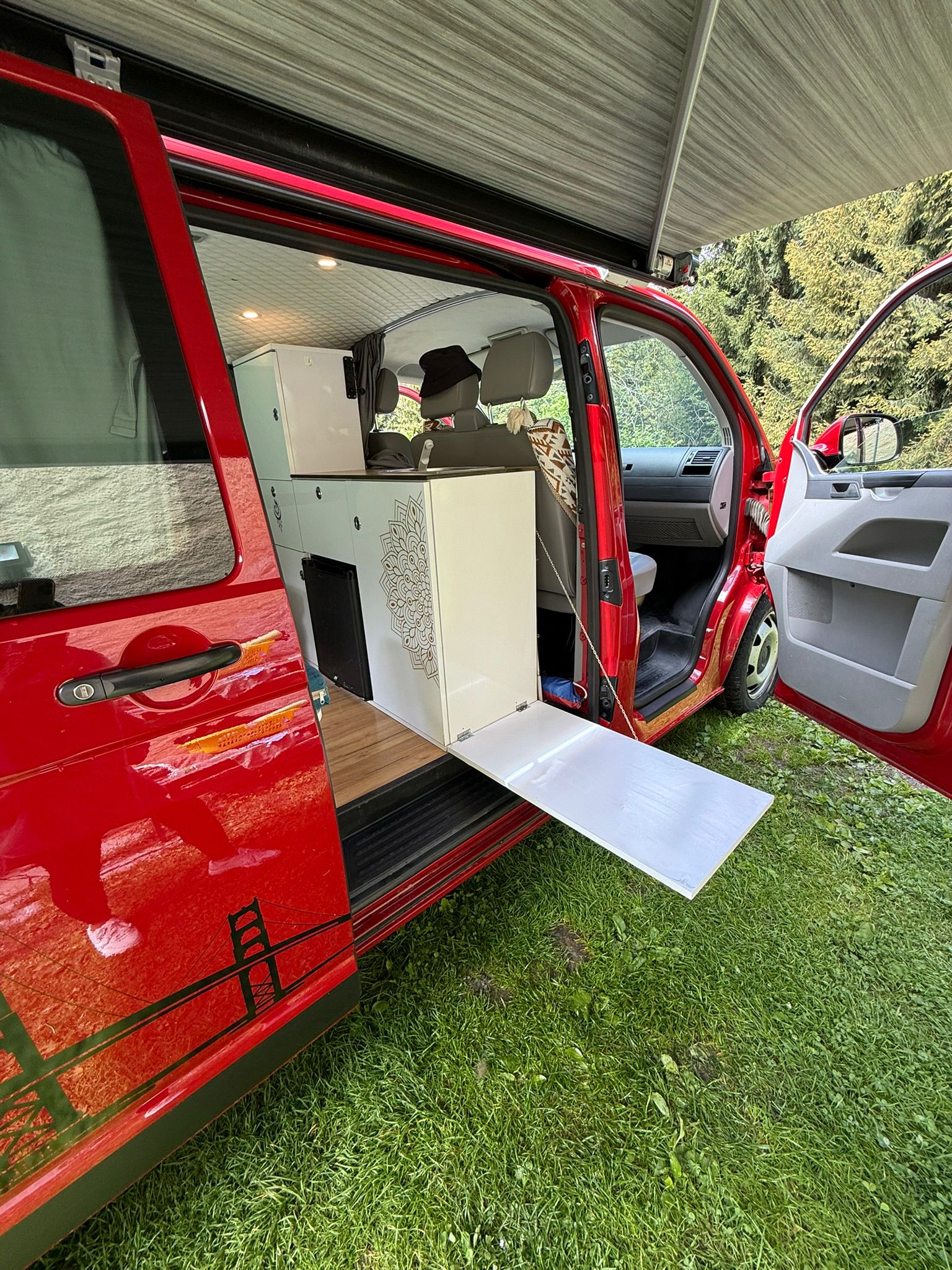 VW T5 California 2.0 Bi-TDI Beach DSG-image-14