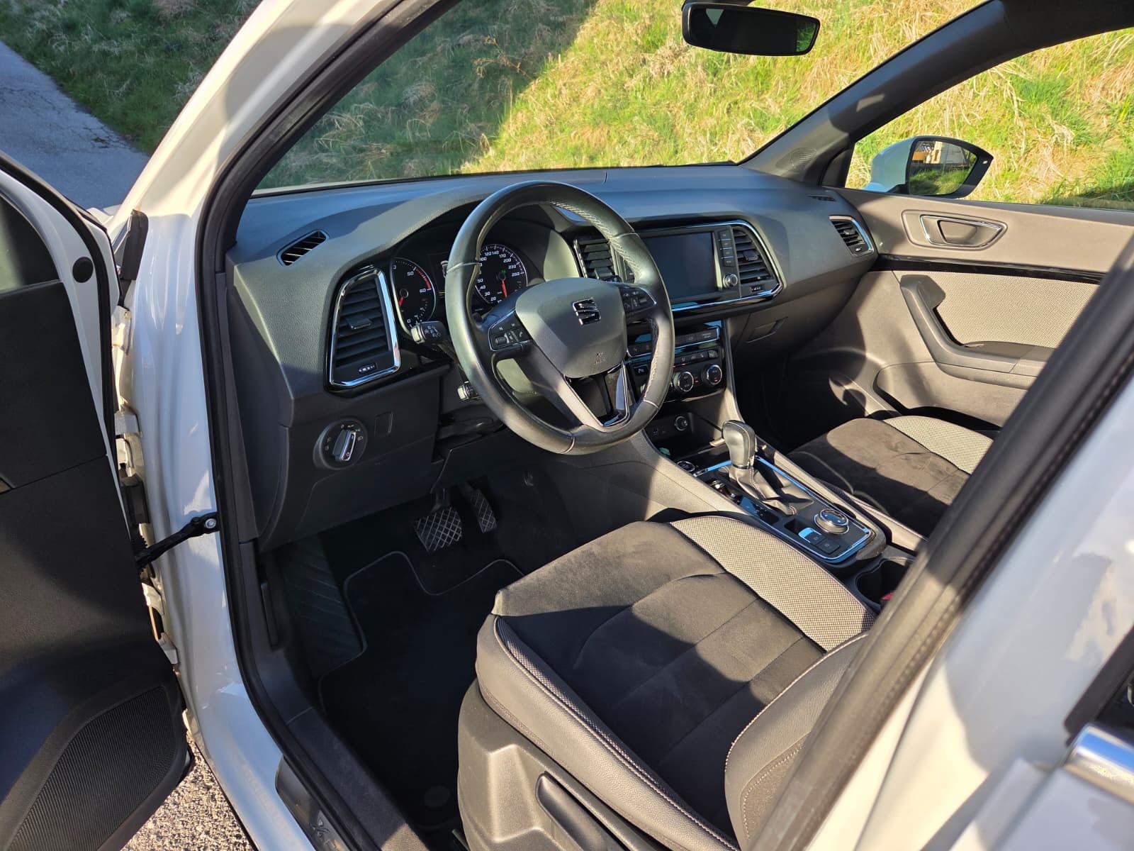 SEAT Ateca 2.0 TDI CR Xcellence 4Drive DSG-image-6