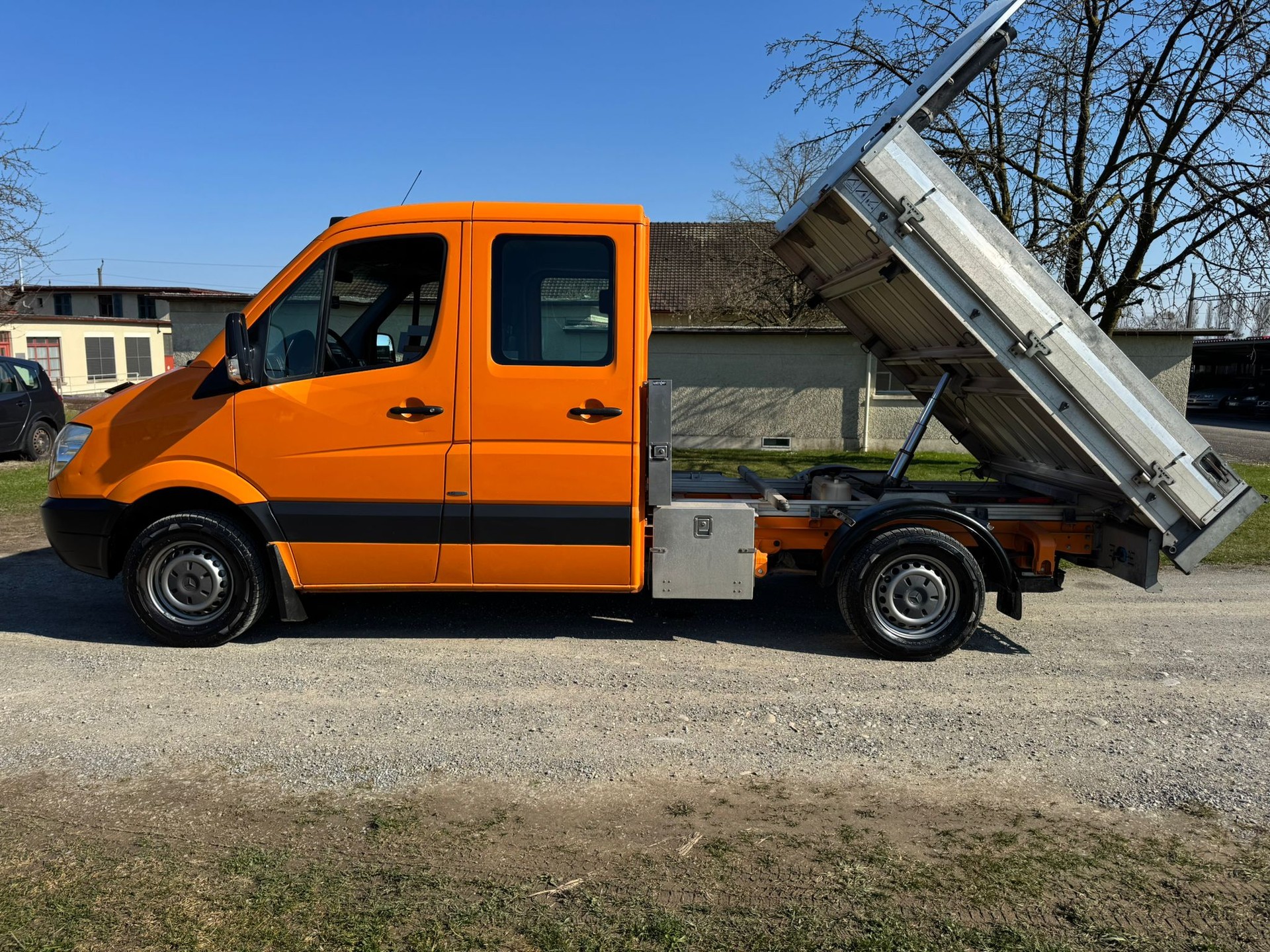 MERCEDES-BENZ Sprinter 316 NGT Standard Automat-image-6
