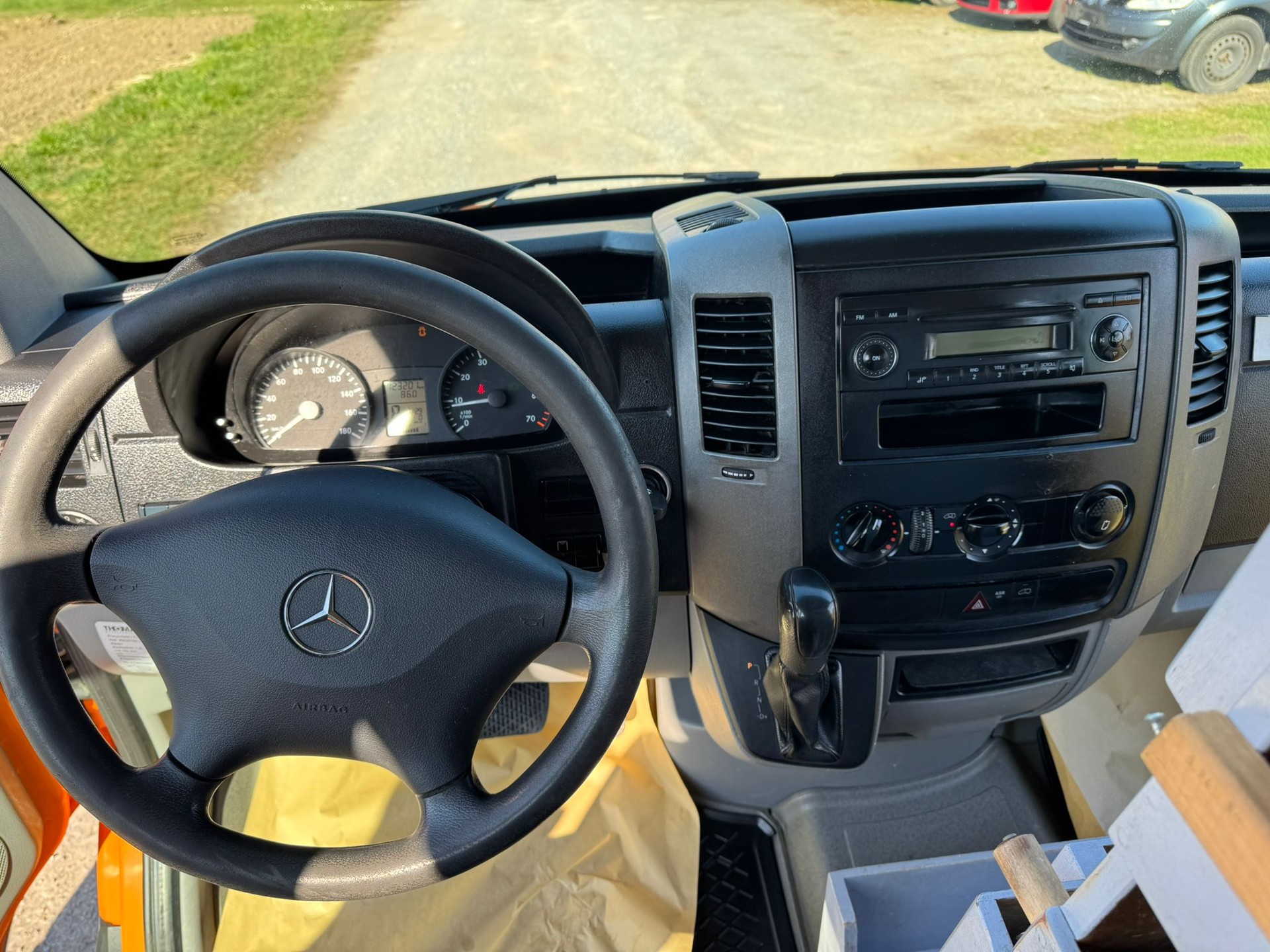 MERCEDES-BENZ Sprinter 316 NGT Standard Automat-image-10