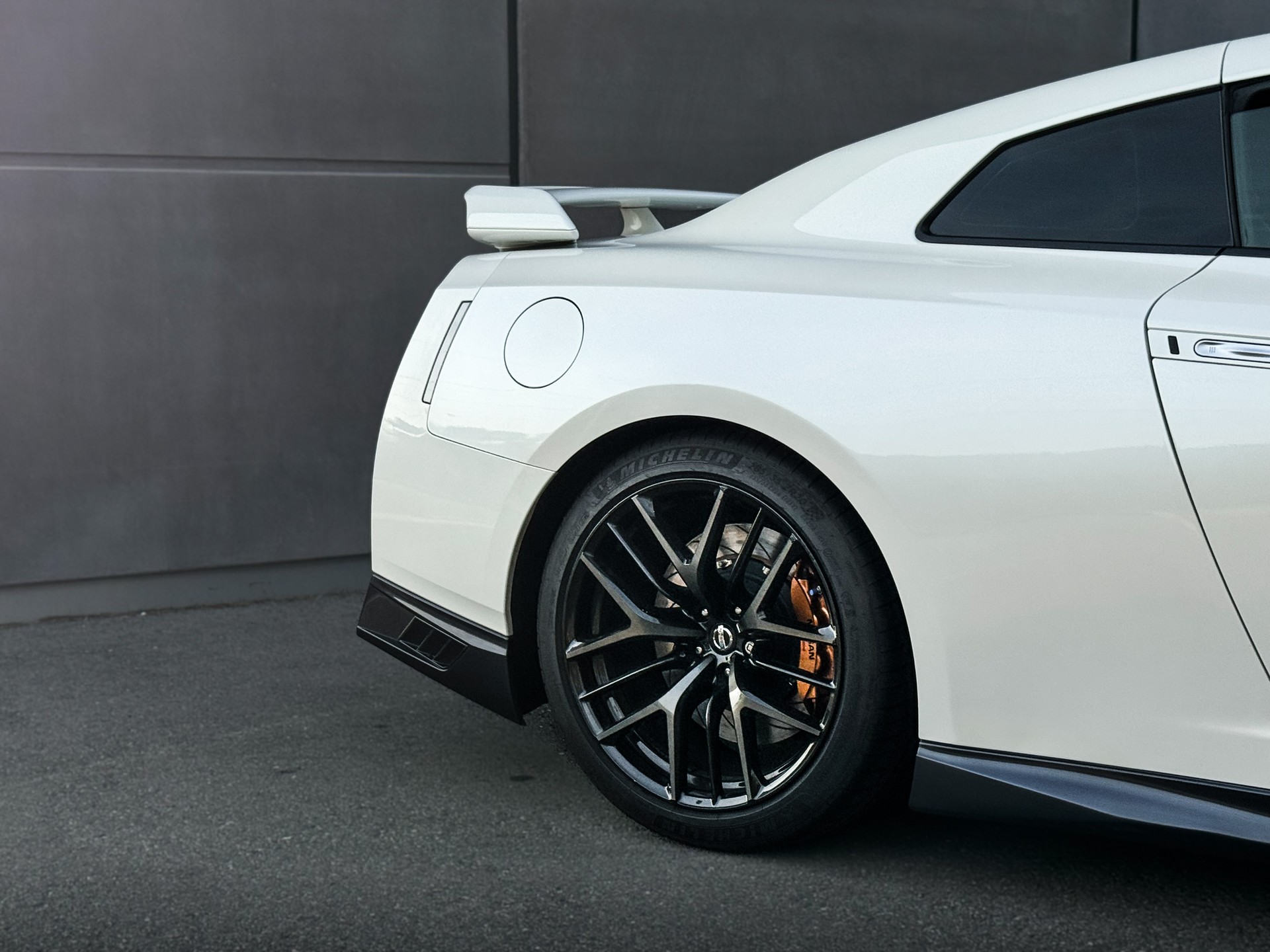NISSAN GT-R 3.8 V6 Biturbo Black Edition-image-13