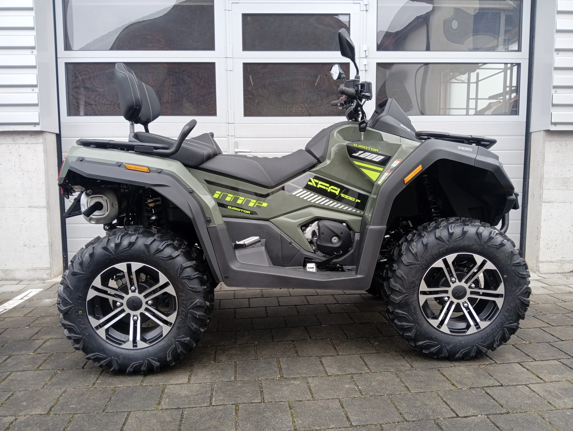 QJ SFA 1000P ABS